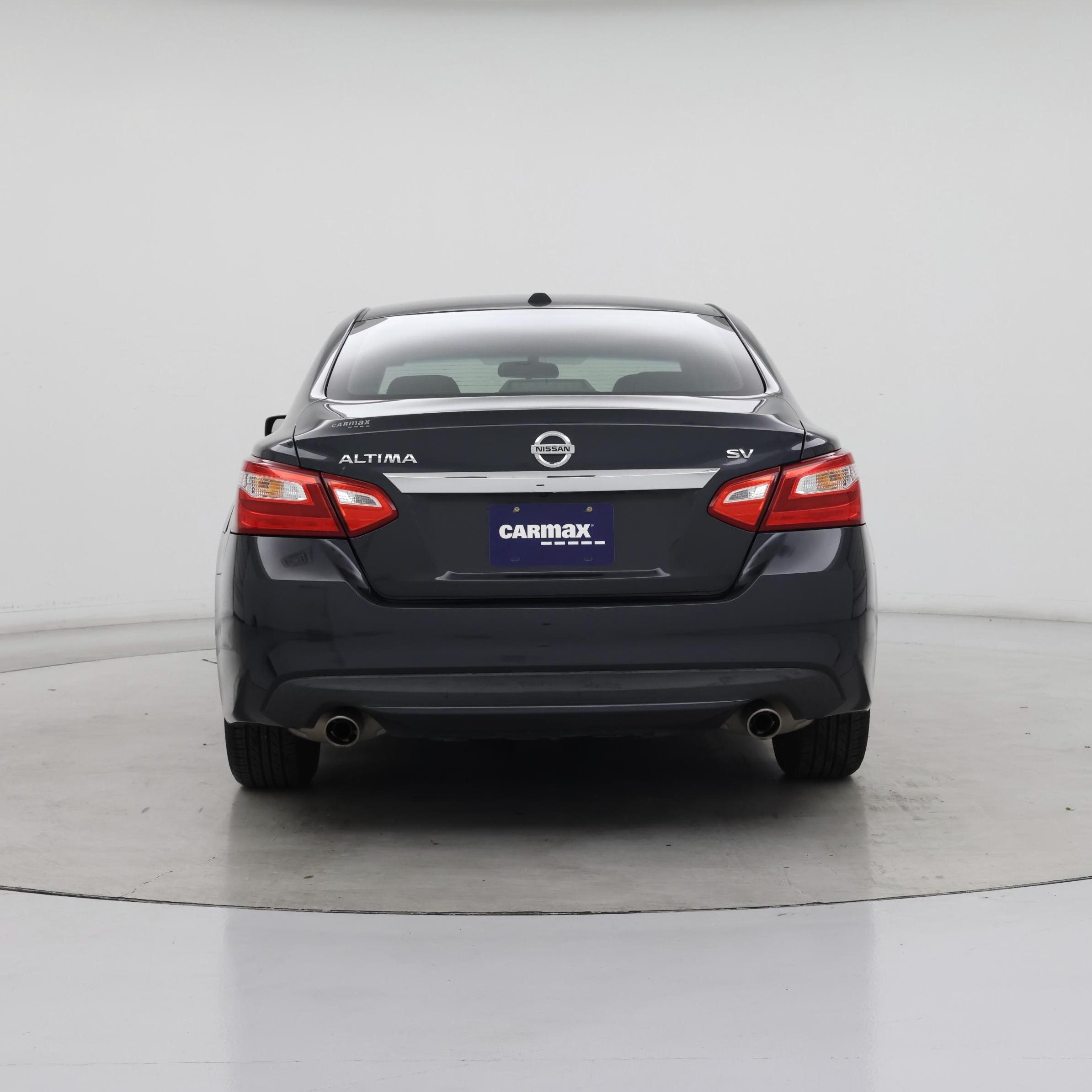 Thumbnail: 2017 Nissan Altima - 6