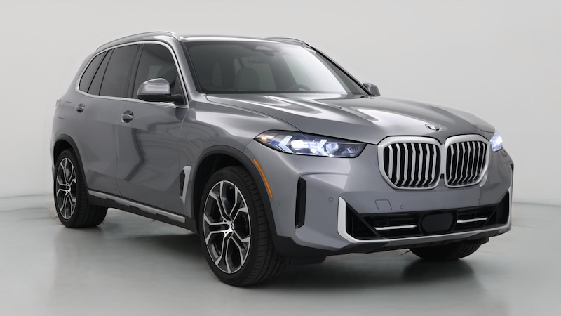 2025 BMW X5 sDrive40i Hero Image