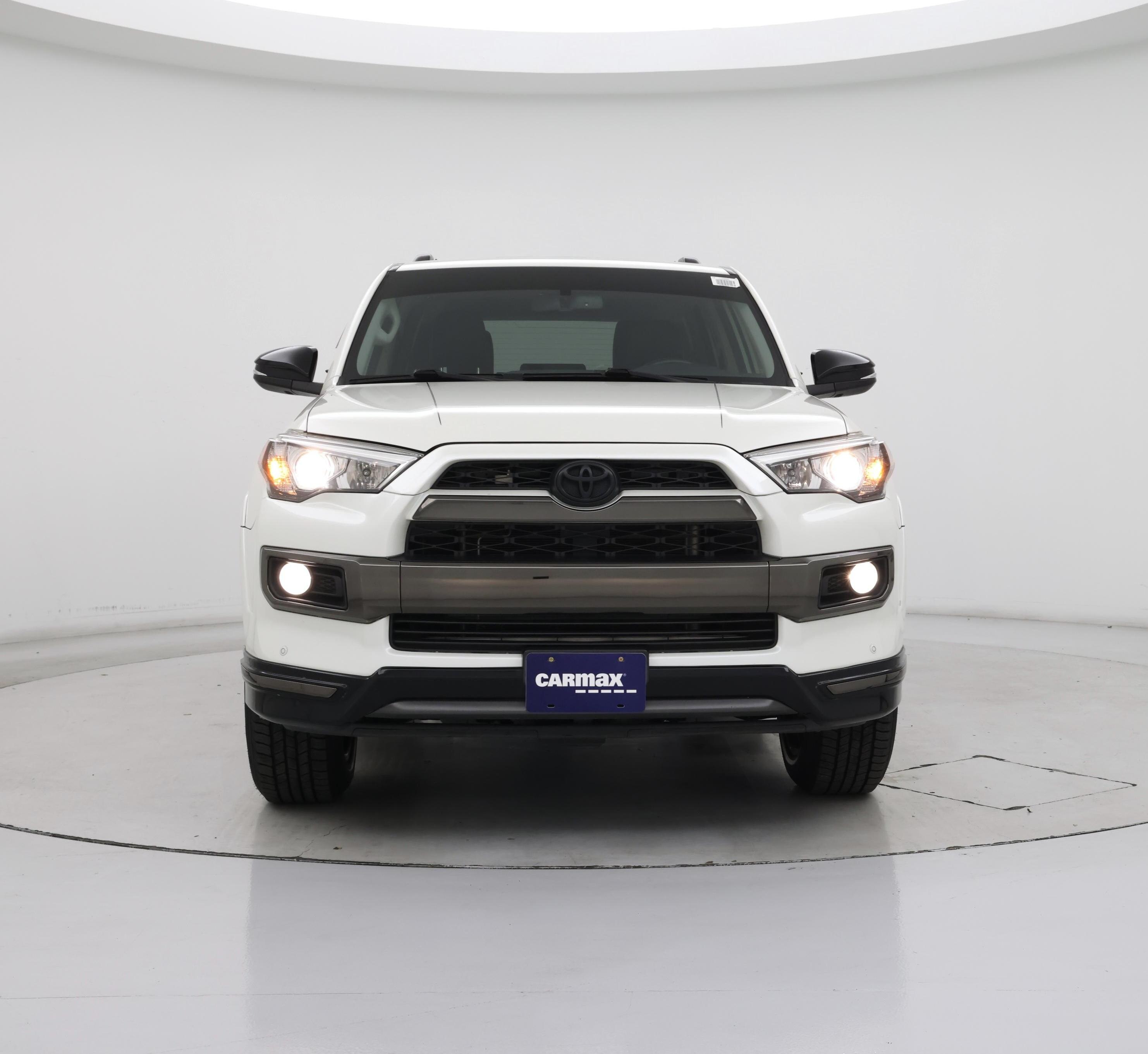 Thumbnail: 2019 Toyota 4Runner - 5