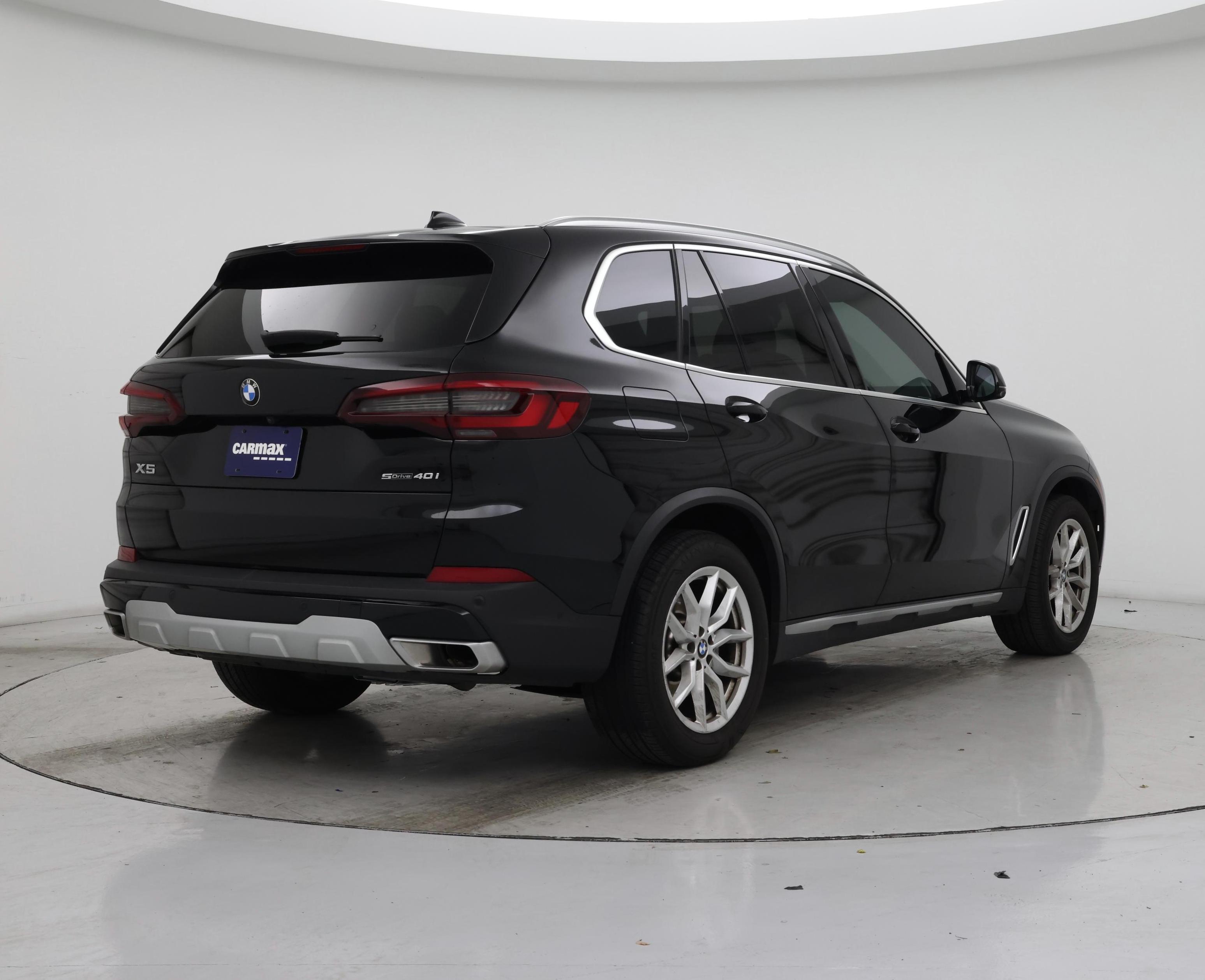 Thumbnail: 2023 BMW X5 - 8