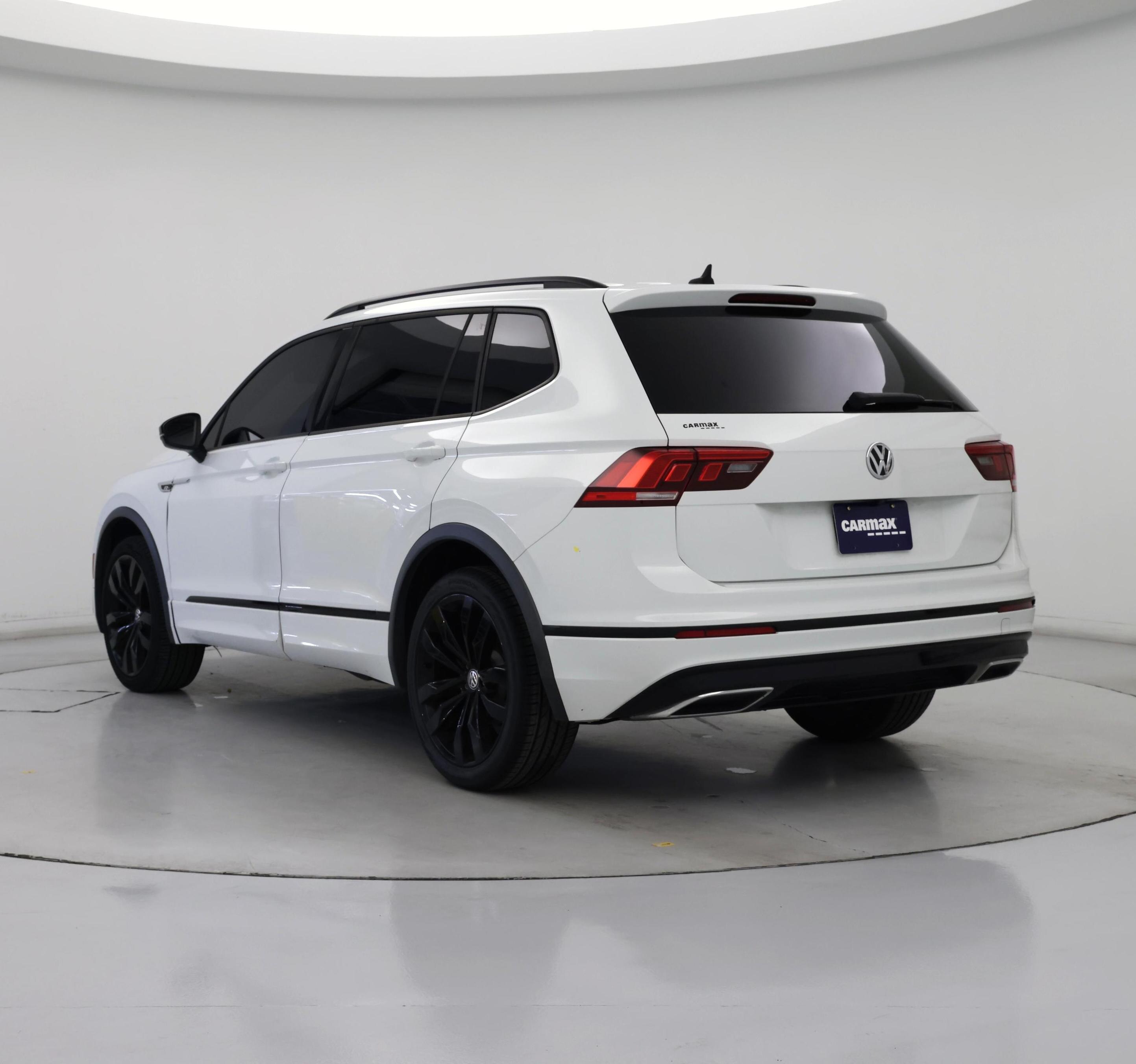 Thumbnail: 2020 Volkswagen Tiguan - 2