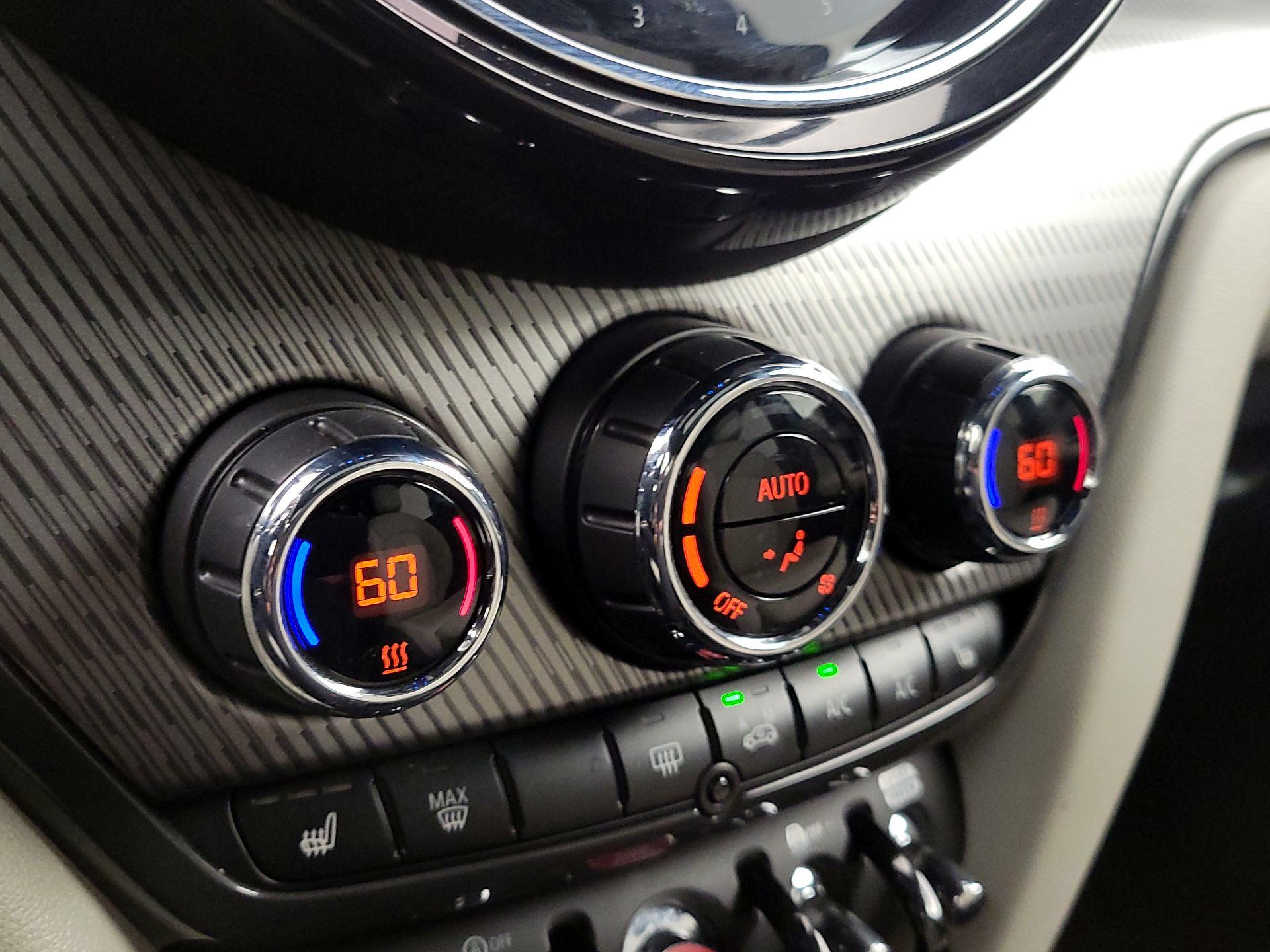 Thumbnail: 2023 MINI Cooper Countryman - 17