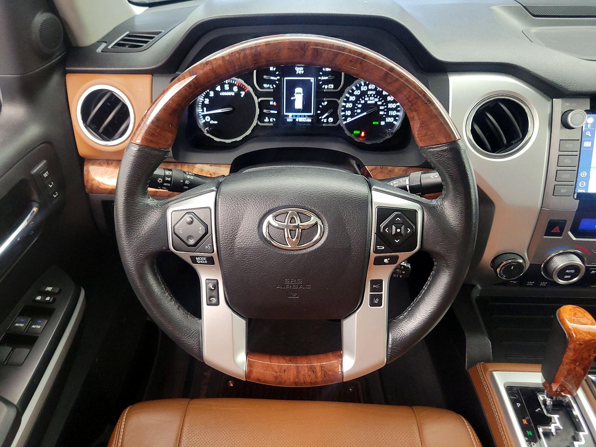Thumbnail: 2021 Toyota Tundra - 10