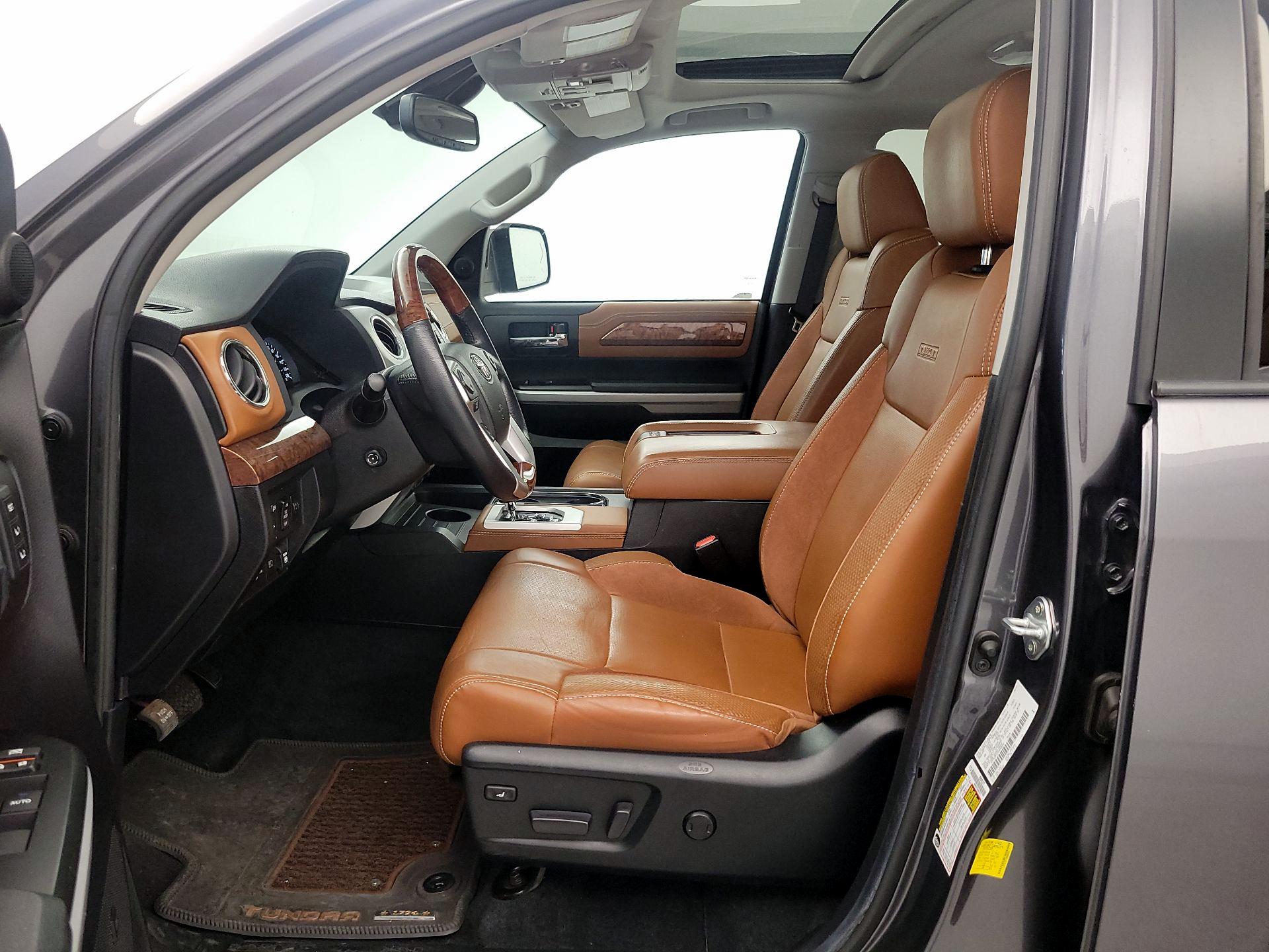 Thumbnail: 2021 Toyota Tundra - 11