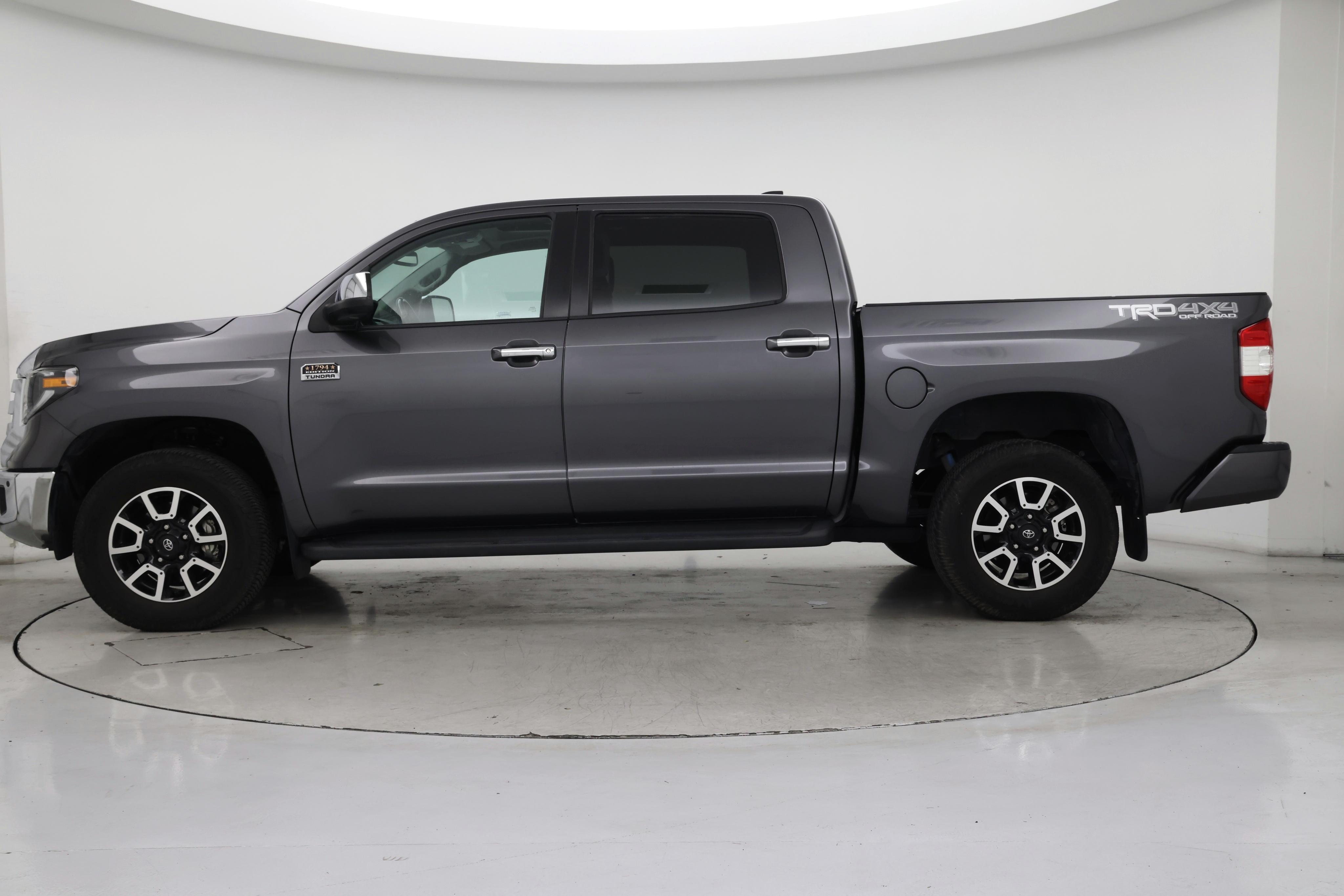 Thumbnail: 2021 Toyota Tundra - 3