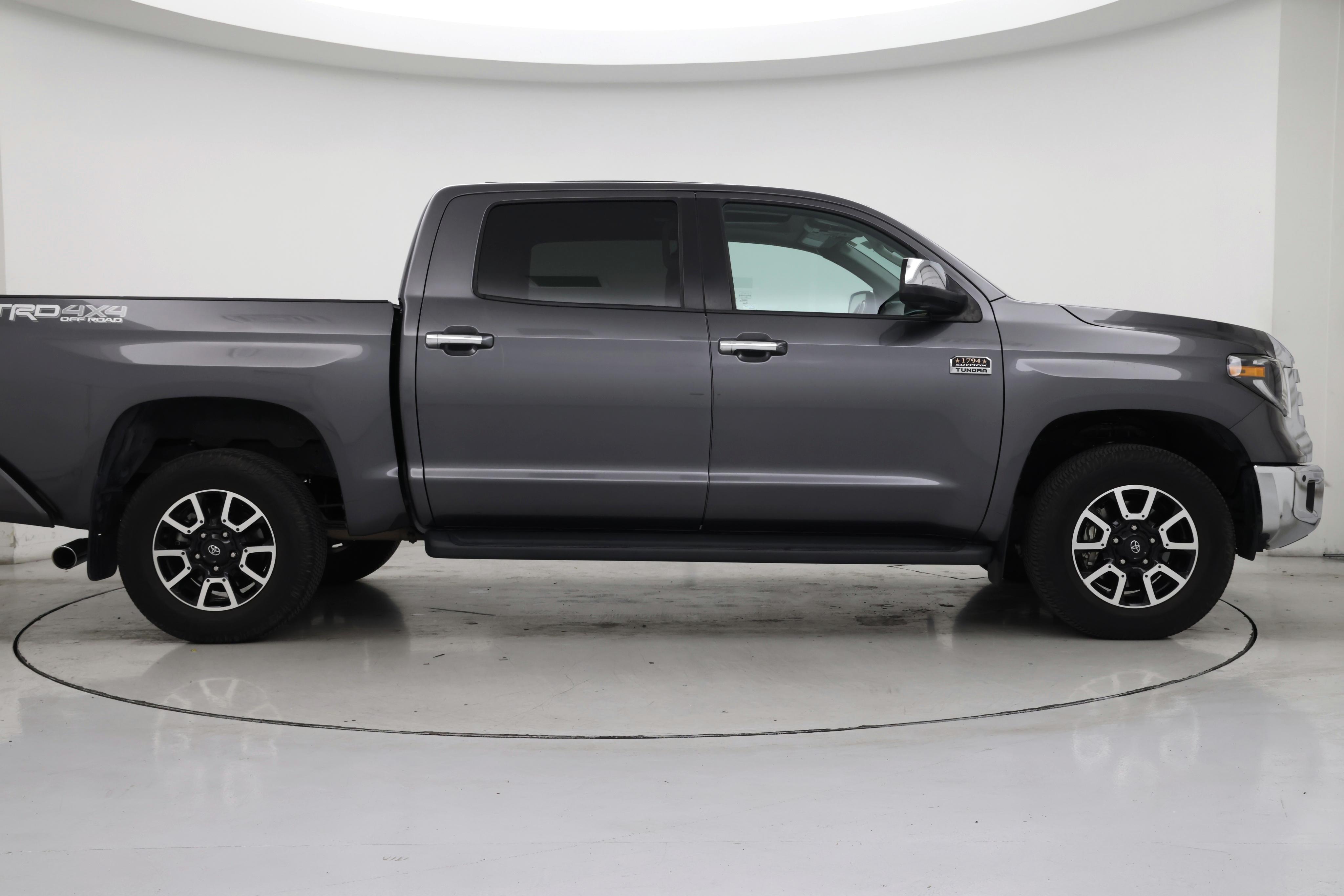 Thumbnail: 2021 Toyota Tundra - 7
