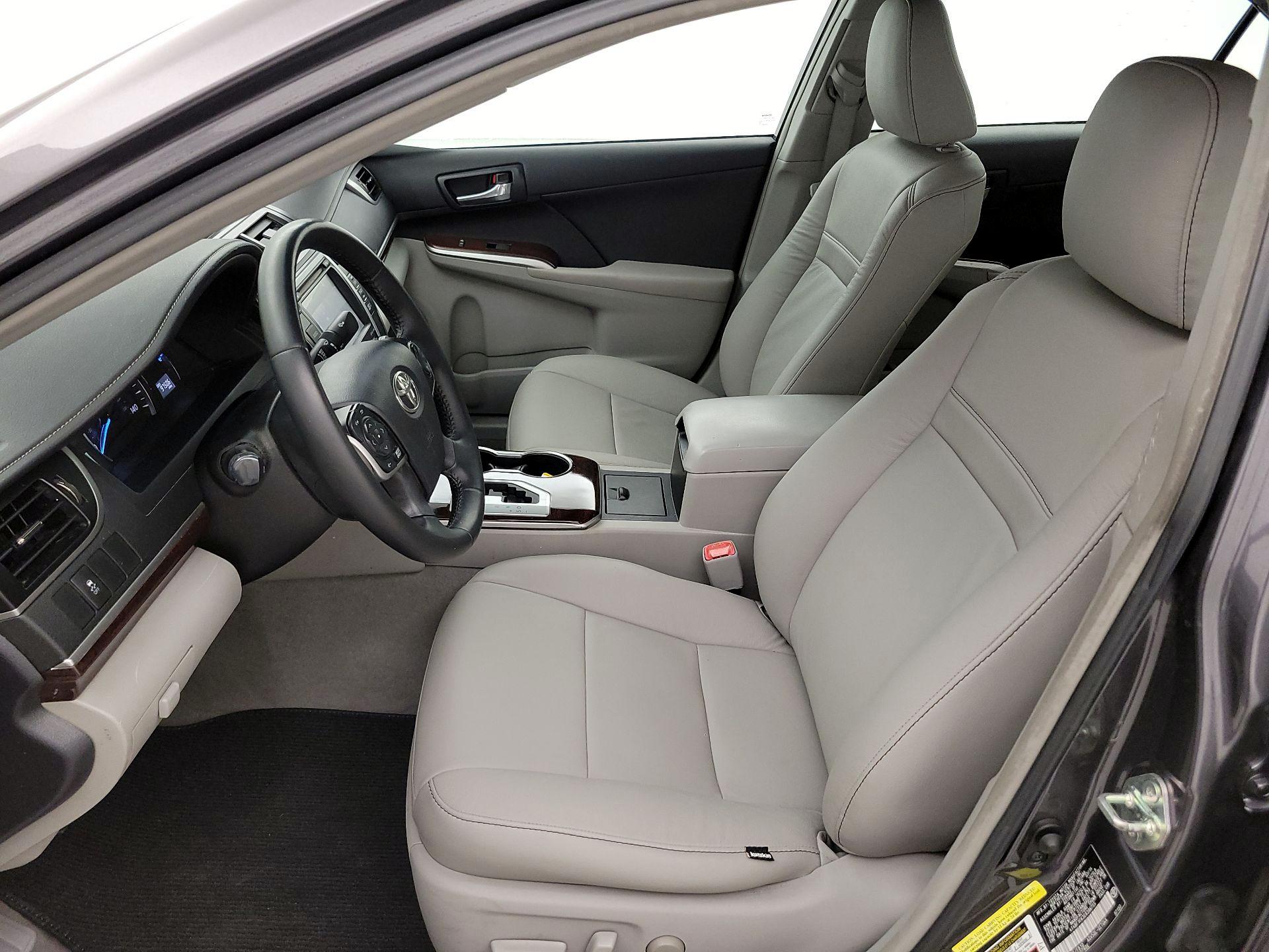 Thumbnail: 2014 Toyota Camry - 11