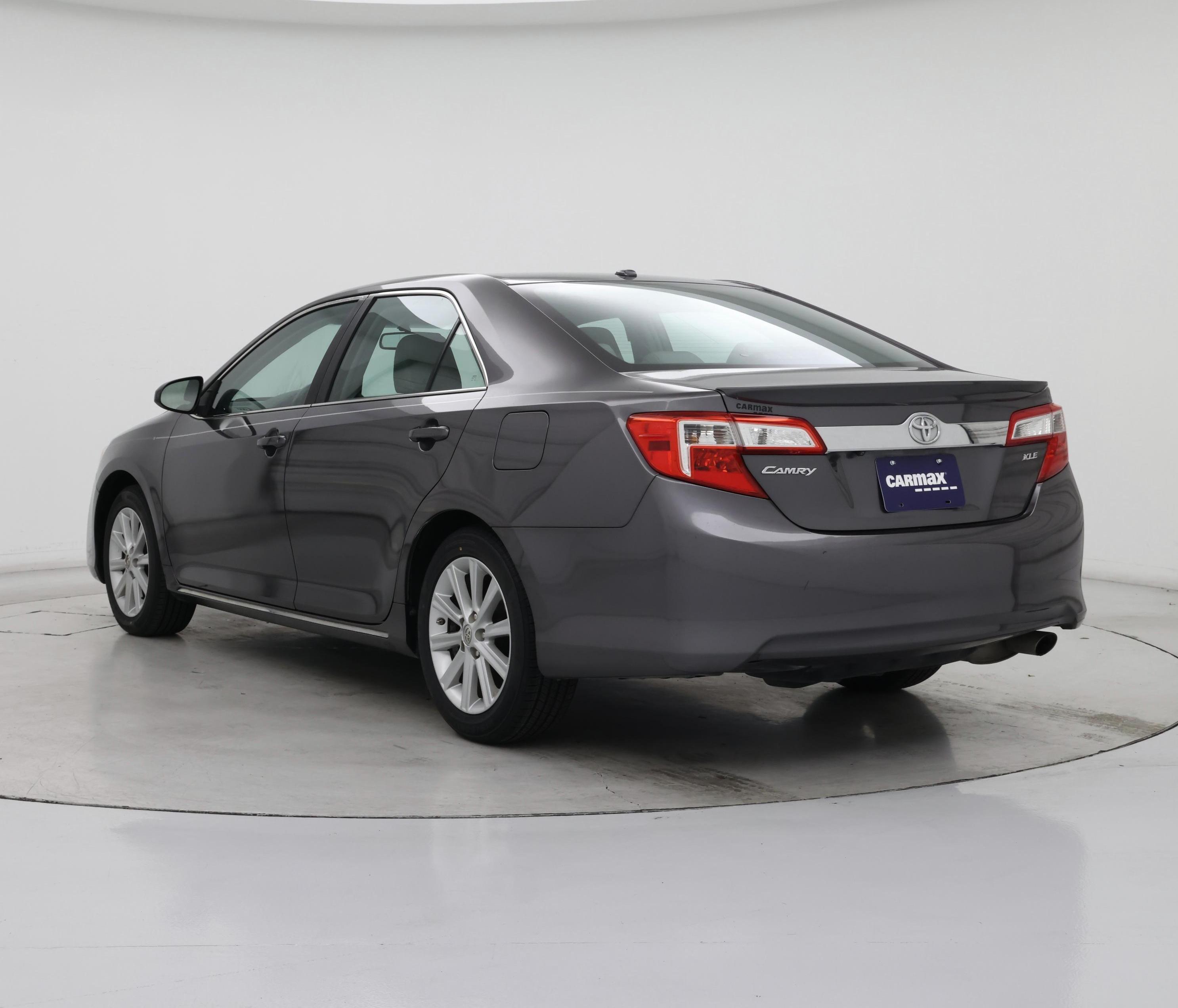 Thumbnail: 2014 Toyota Camry - 2