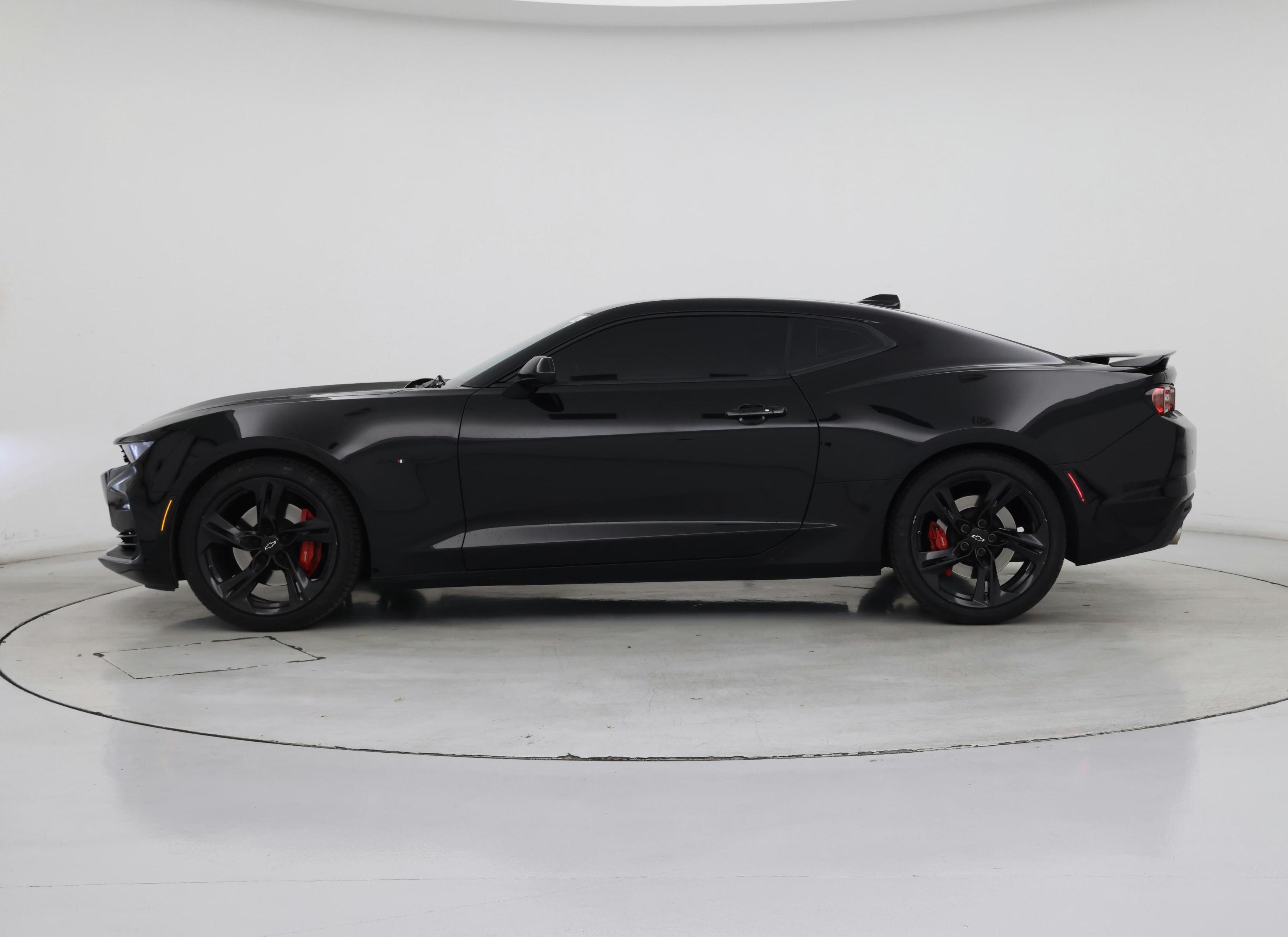 Thumbnail: 2021 Chevrolet Camaro - 3