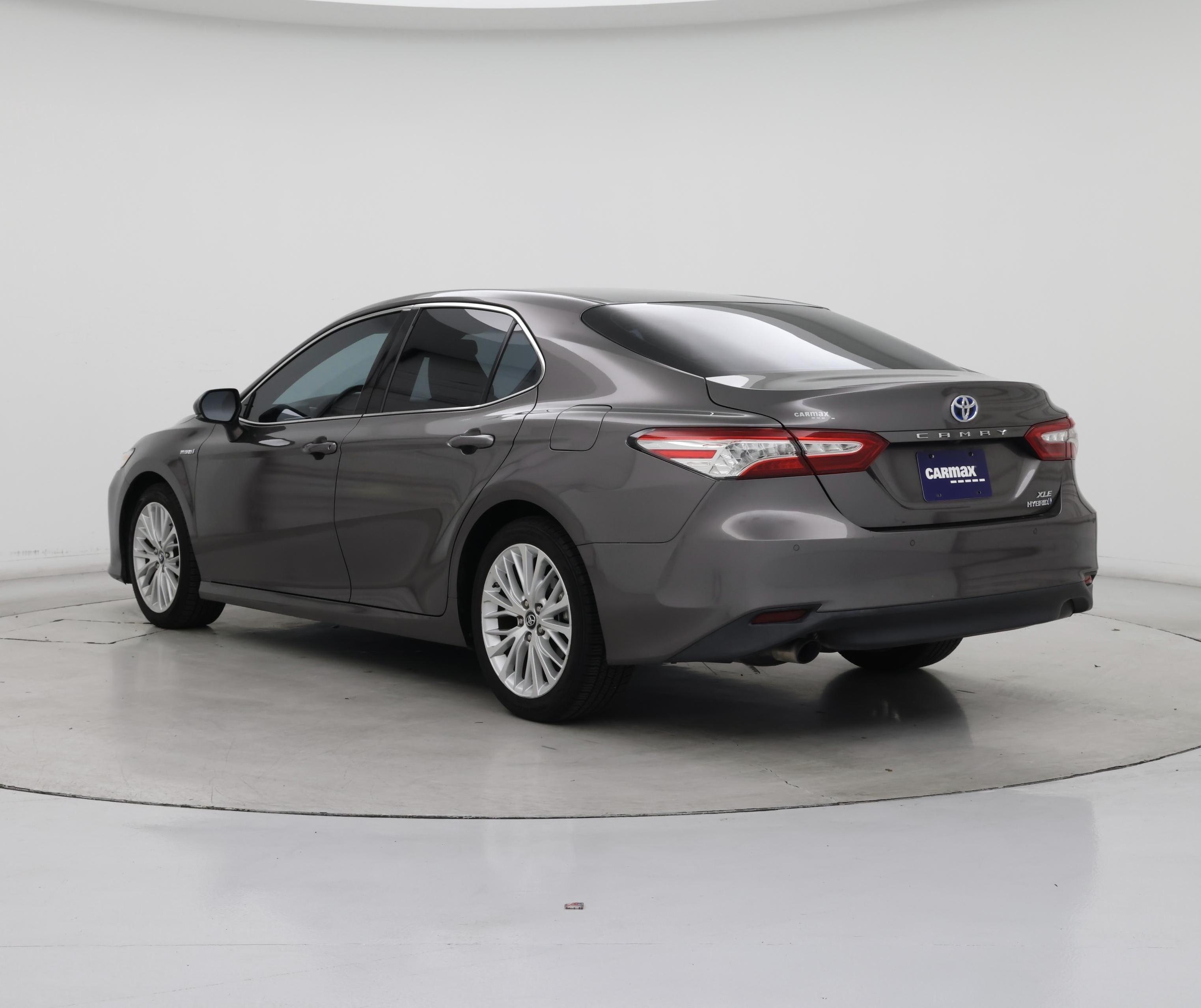 Thumbnail: 2018 Toyota Camry - 2