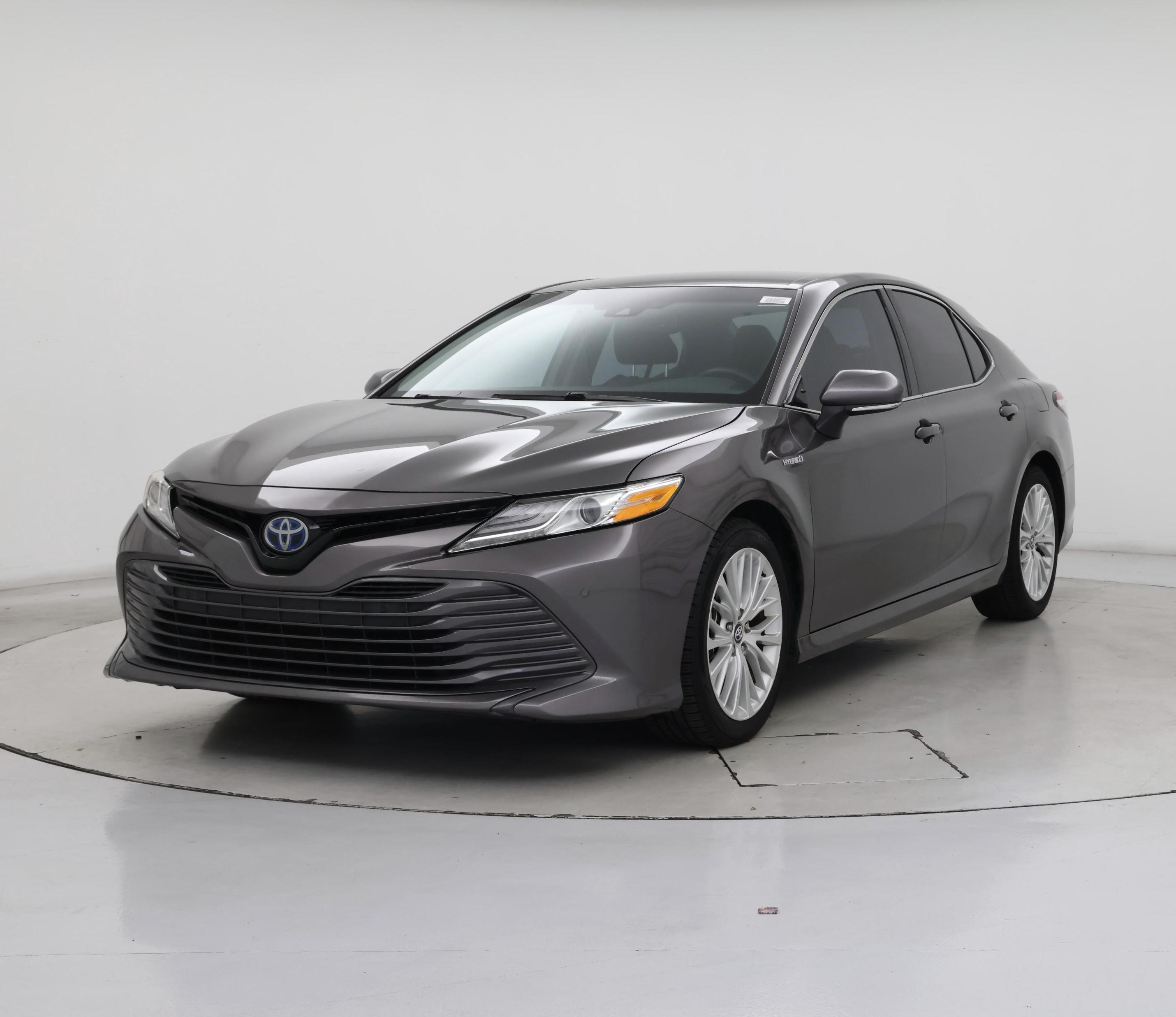 Thumbnail: 2018 Toyota Camry - 4