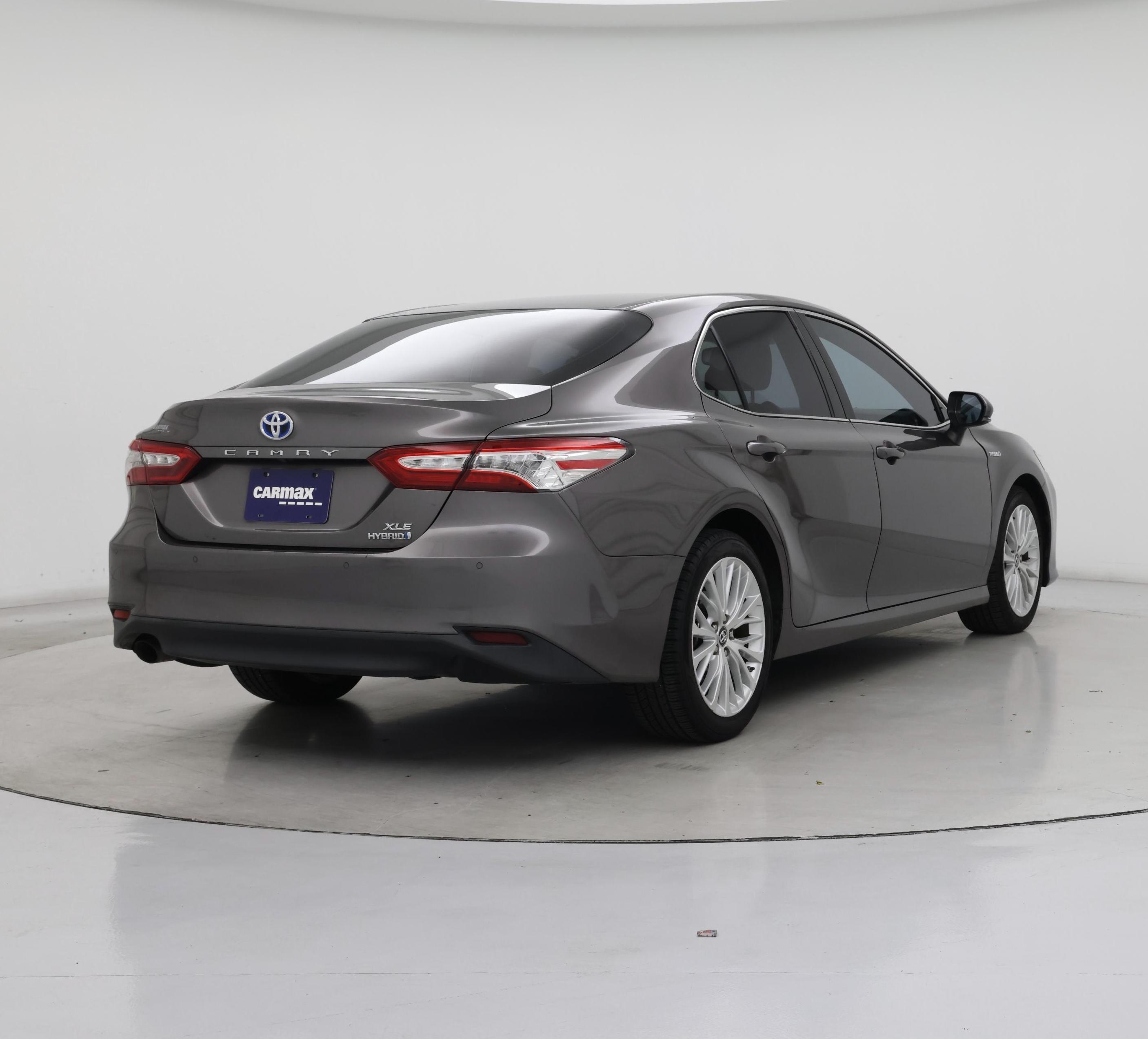 Thumbnail: 2018 Toyota Camry - 8