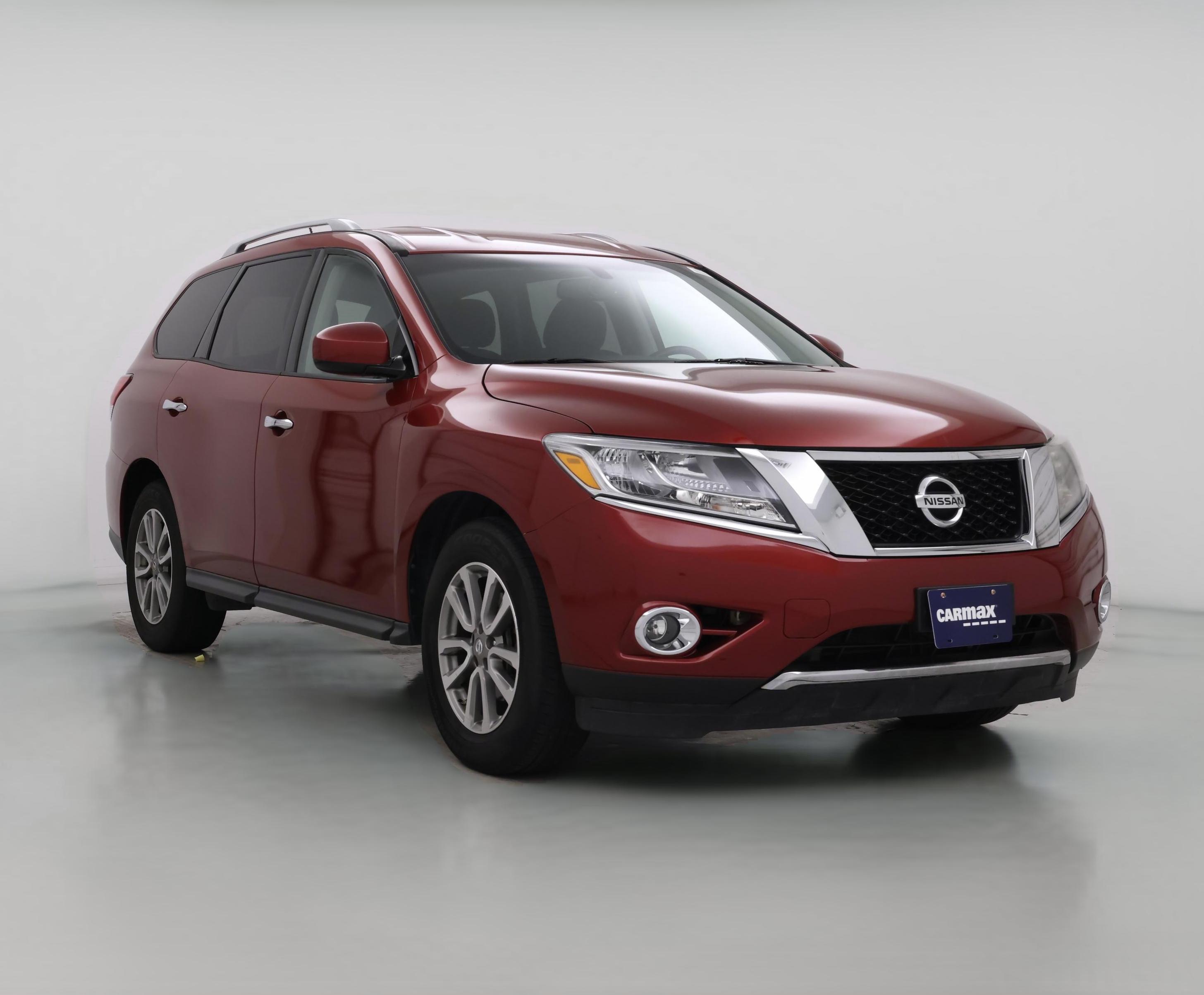 Thumbnail: 2015 Nissan Pathfinder - 1