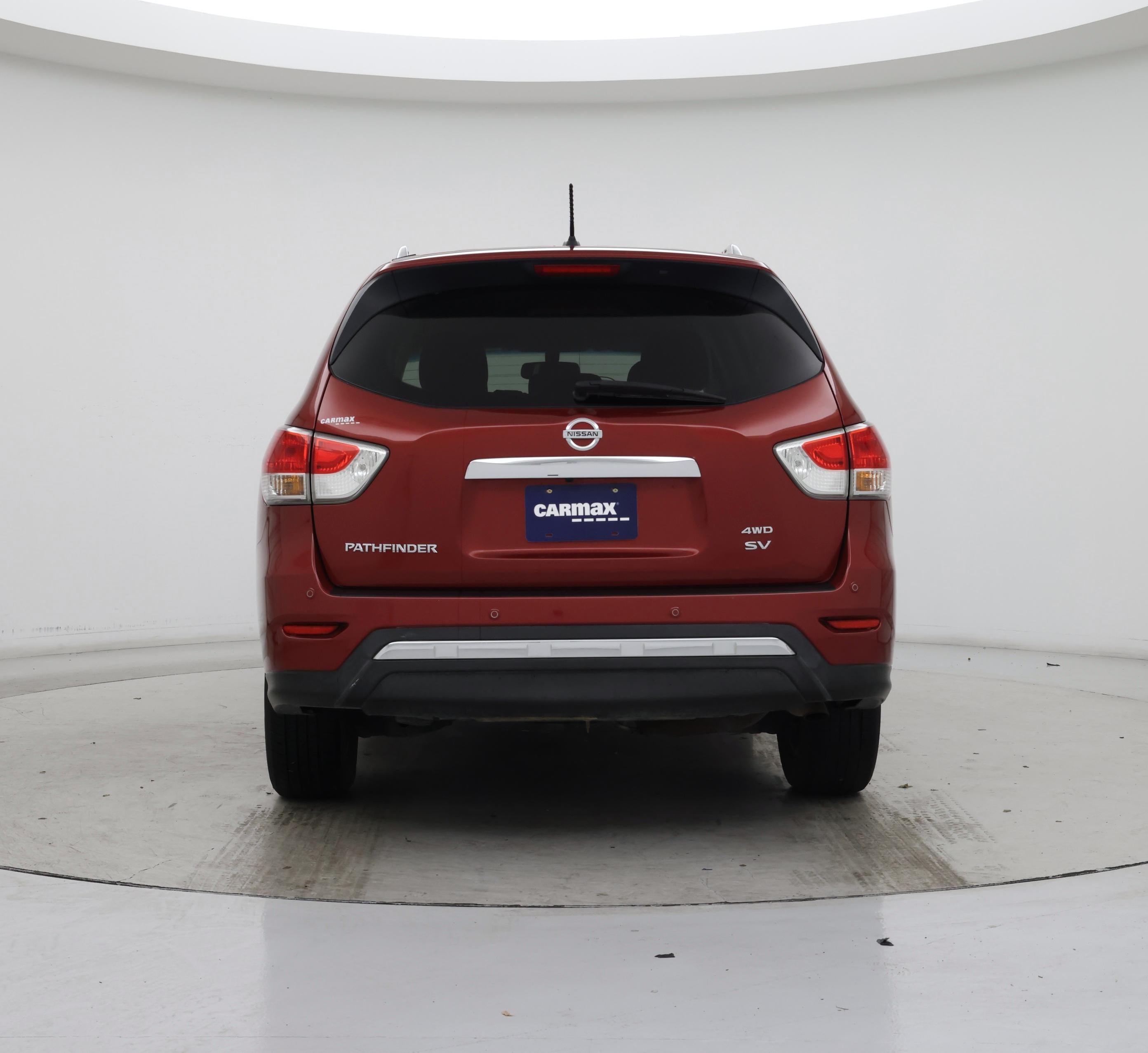 Thumbnail: 2015 Nissan Pathfinder - 6