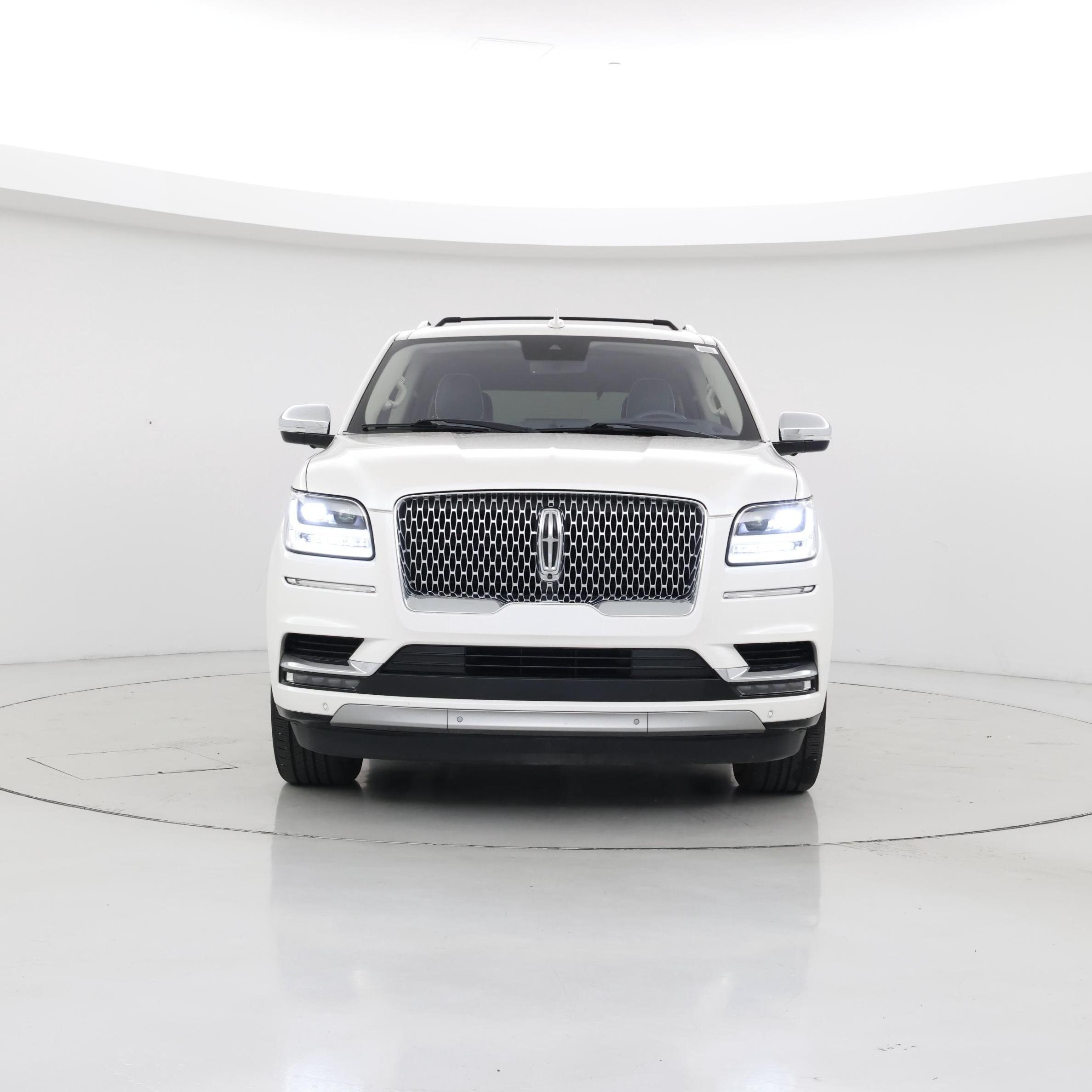 Thumbnail: 2019 Lincoln Navigator - 5