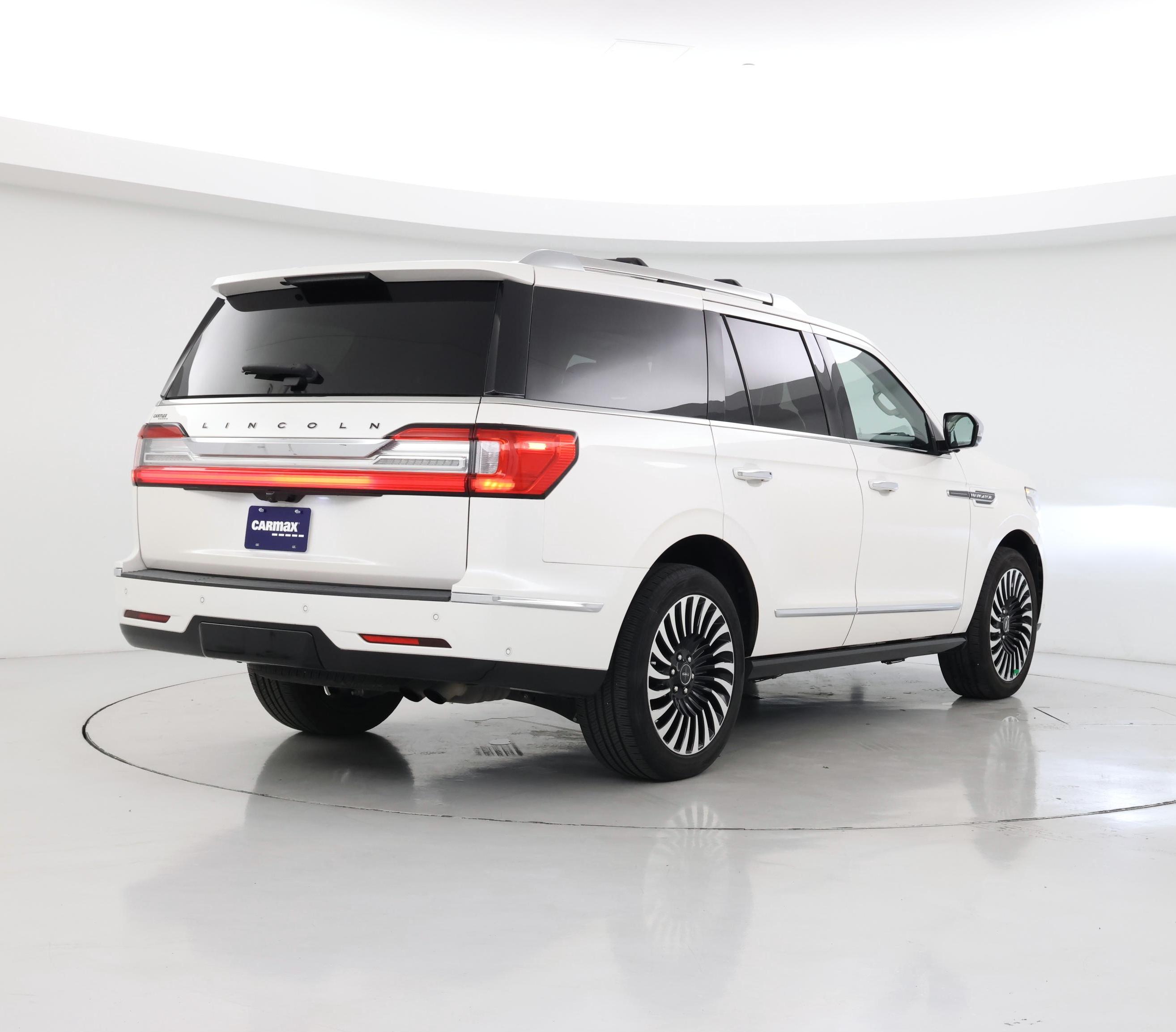Thumbnail: 2019 Lincoln Navigator - 8