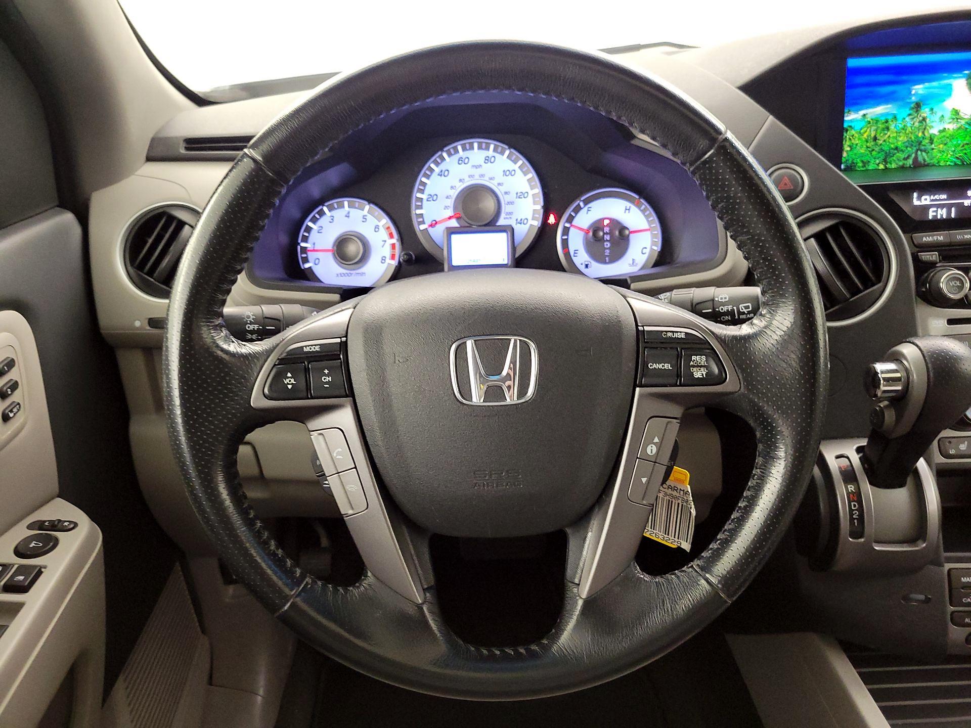 Thumbnail: 2015 Honda Pilot - 10