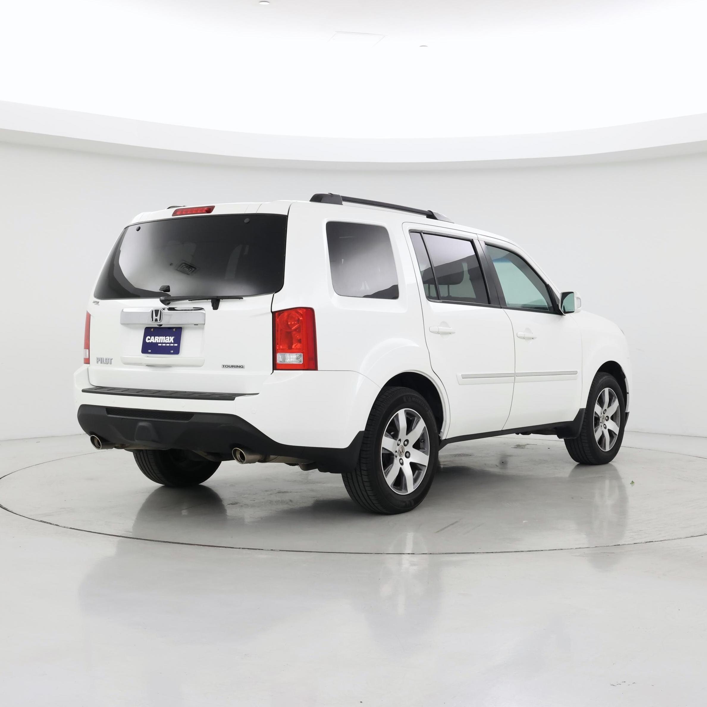 Thumbnail: 2015 Honda Pilot - 8