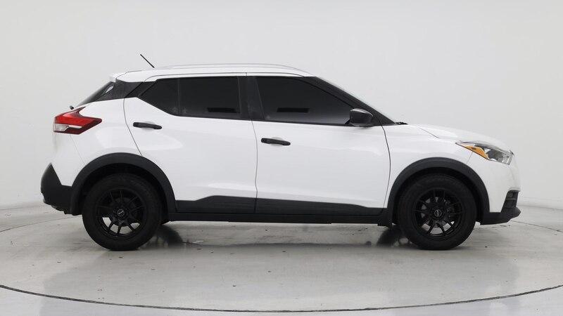 2018 Nissan Kicks S 7