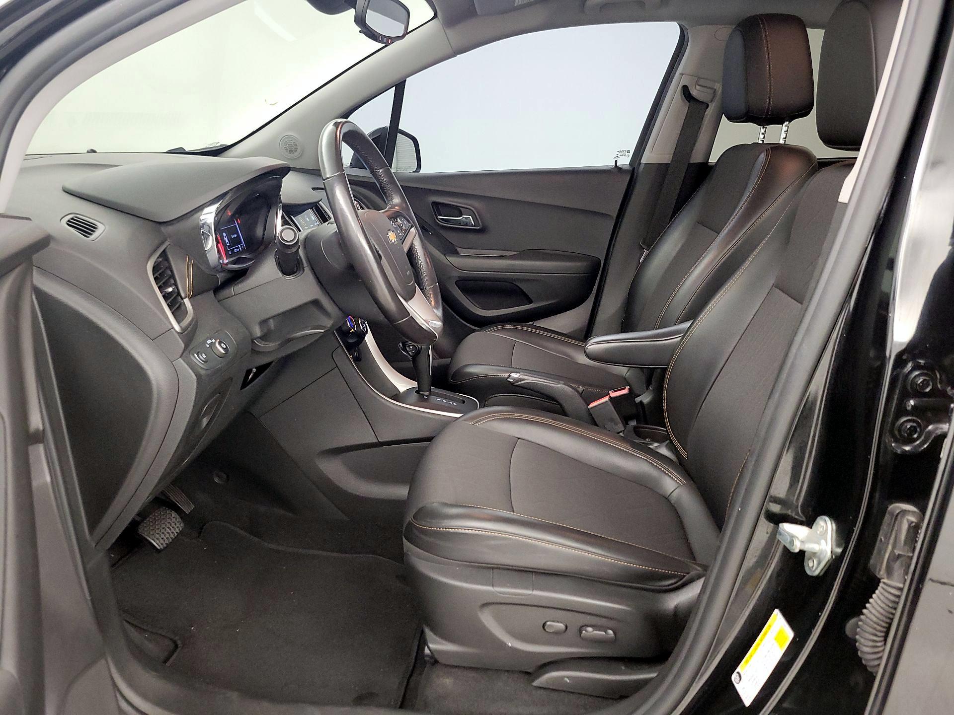 Thumbnail: 2019 Chevrolet Trax - 11