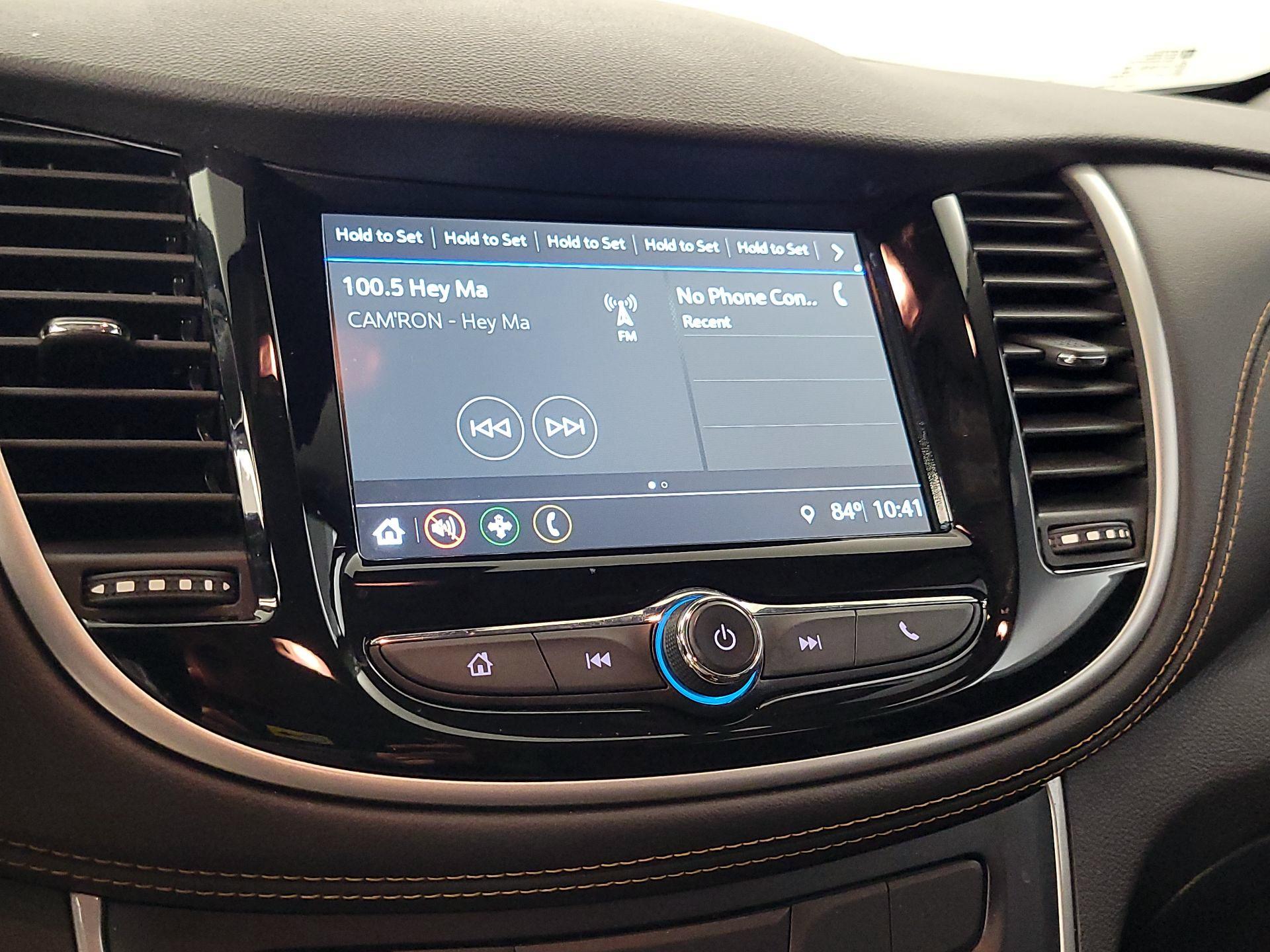 Thumbnail: 2019 Chevrolet Trax - 15