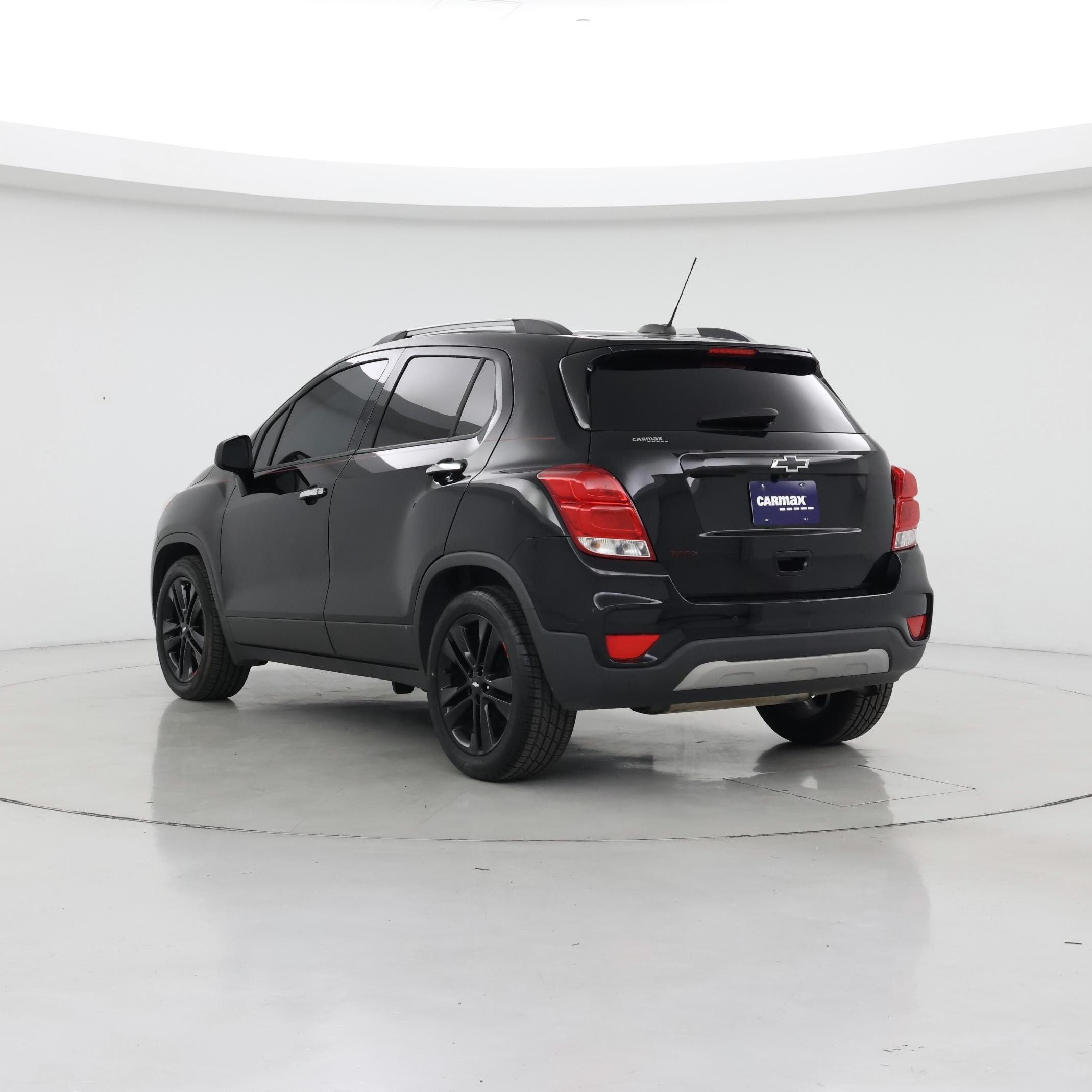 Thumbnail: 2019 Chevrolet Trax - 2