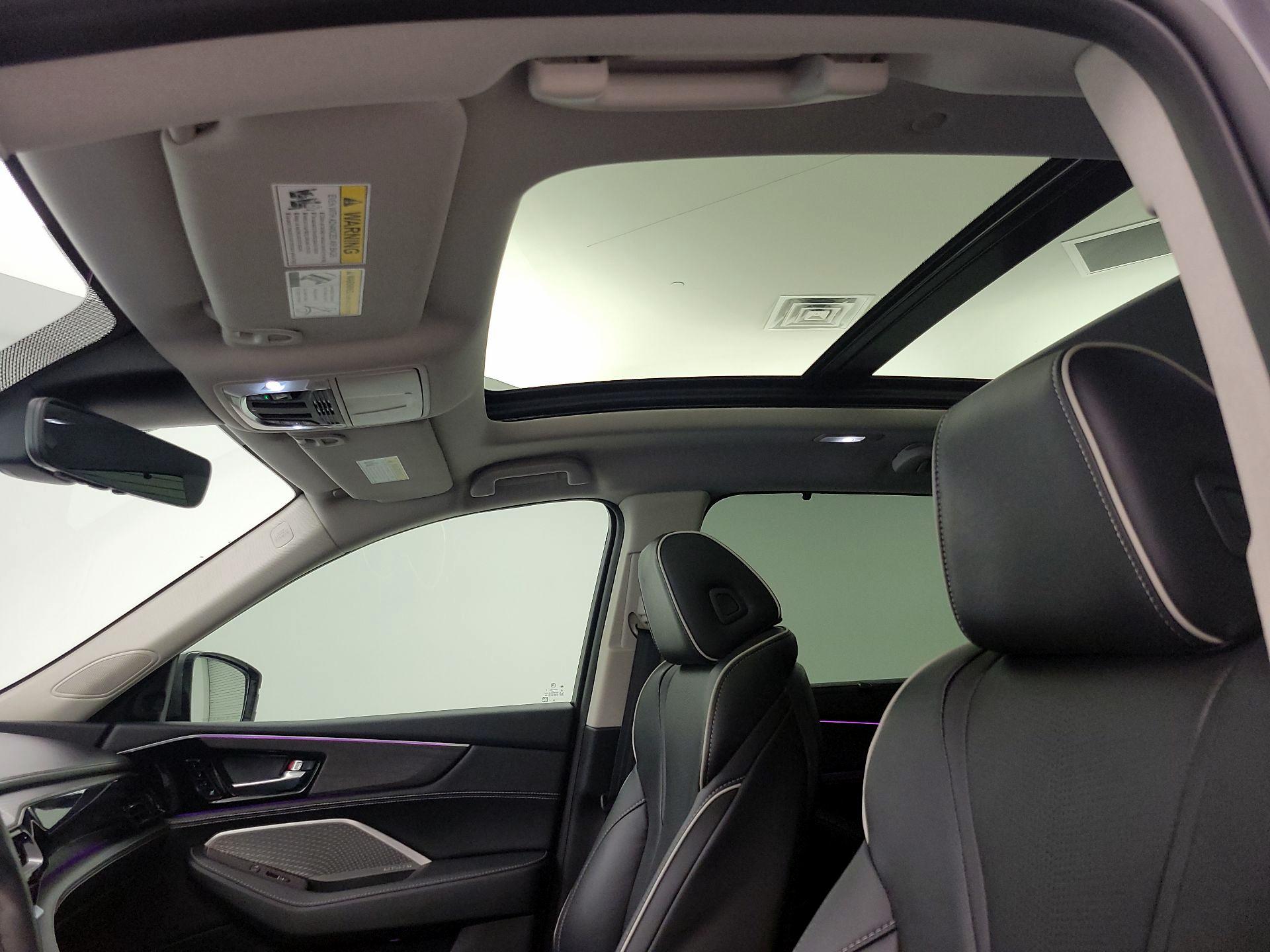 Thumbnail: 2023 Acura MDX - 20
