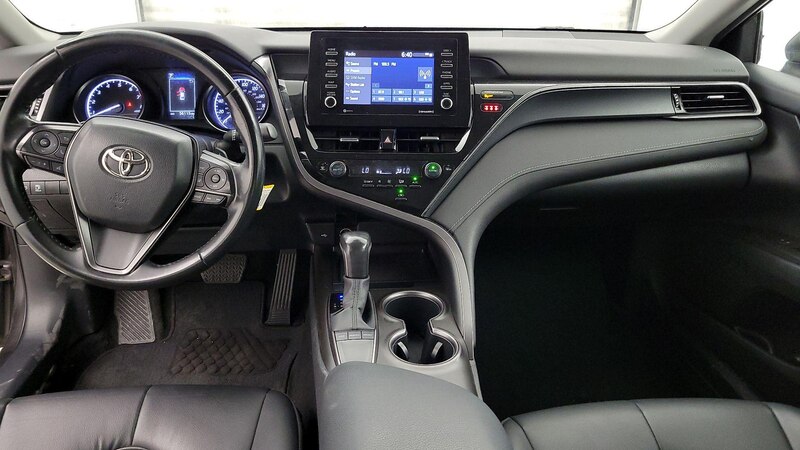 2023 Toyota Camry SE 9