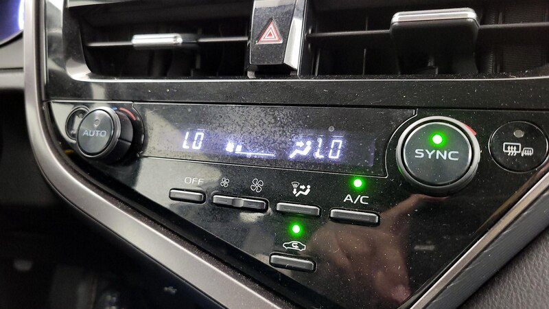 2023 Toyota Camry SE 16