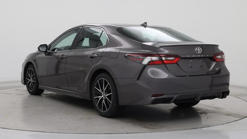 2023 Toyota Camry SE 2