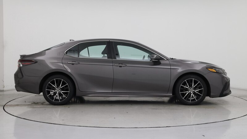 2023 Toyota Camry SE 7