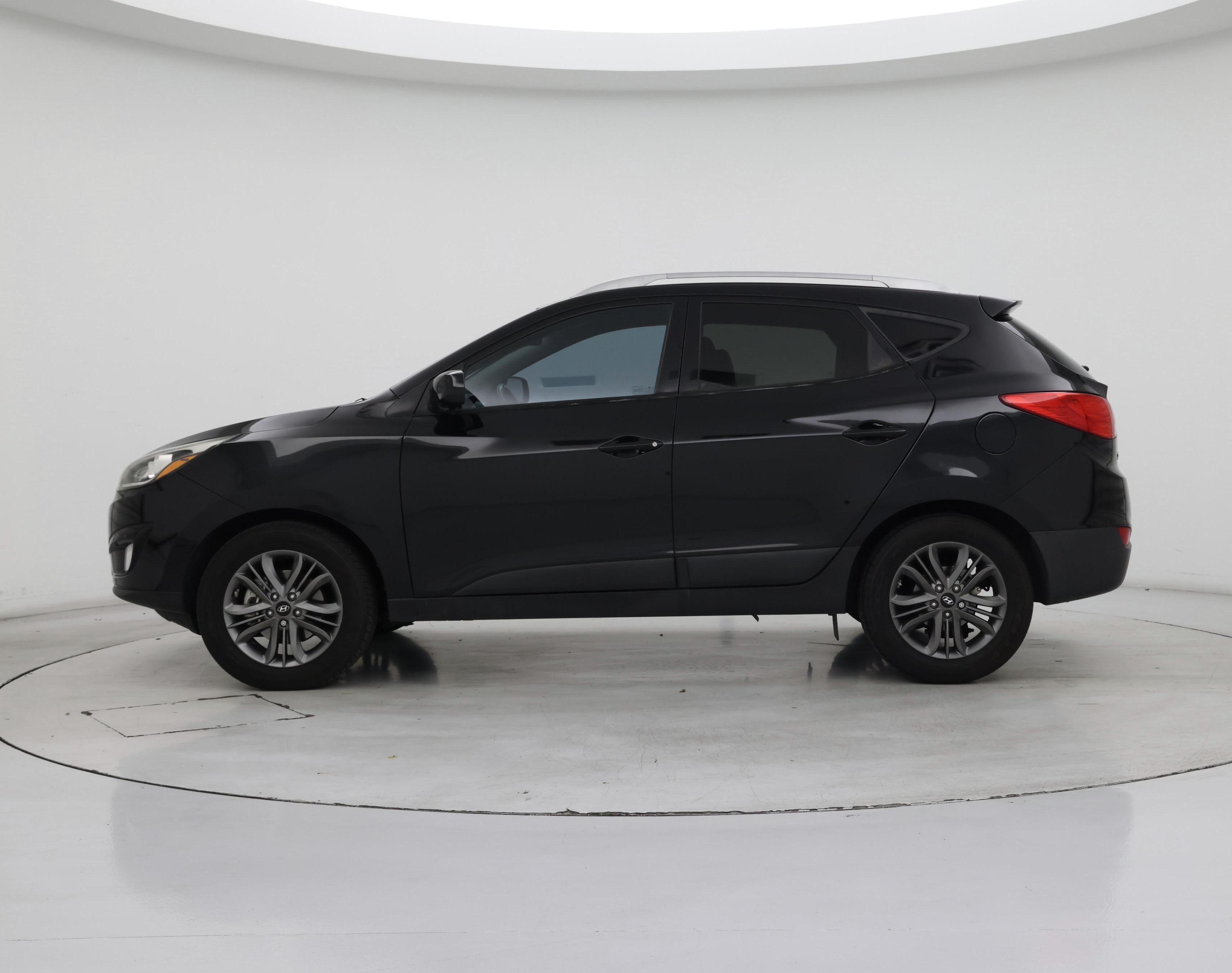 Thumbnail: 2015 Hyundai Tucson - 3