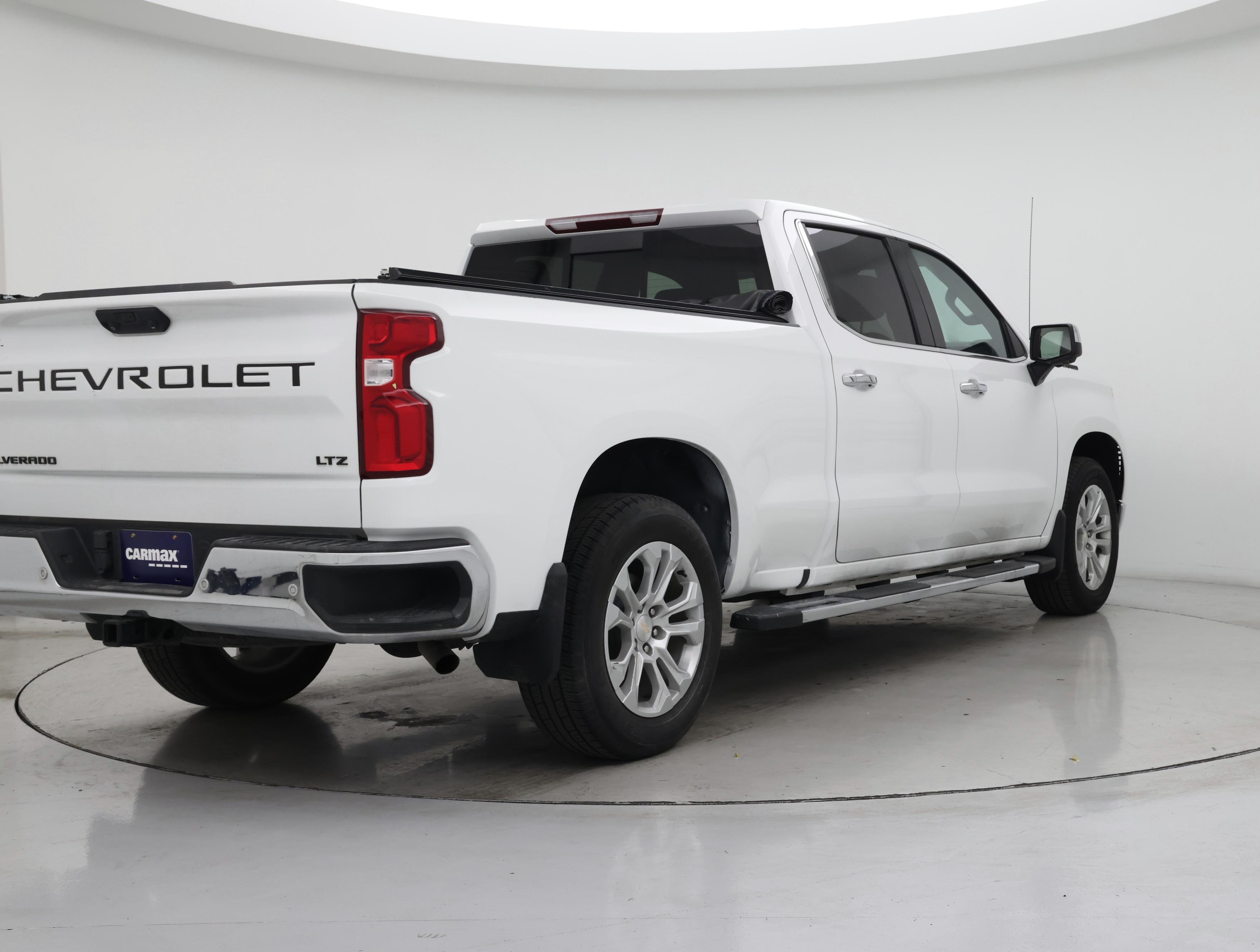 Thumbnail: 2022 Chevrolet Silverado 1500 - 8