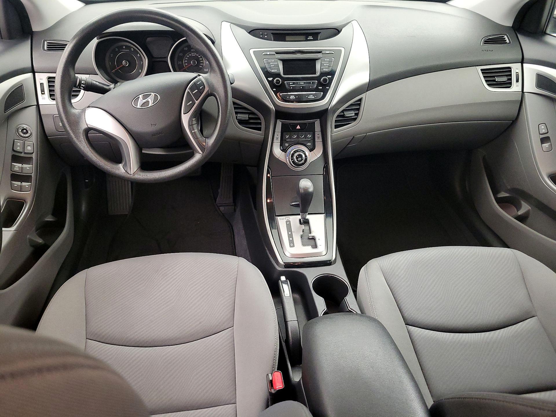 Thumbnail: 2013 Hyundai Elantra - 9