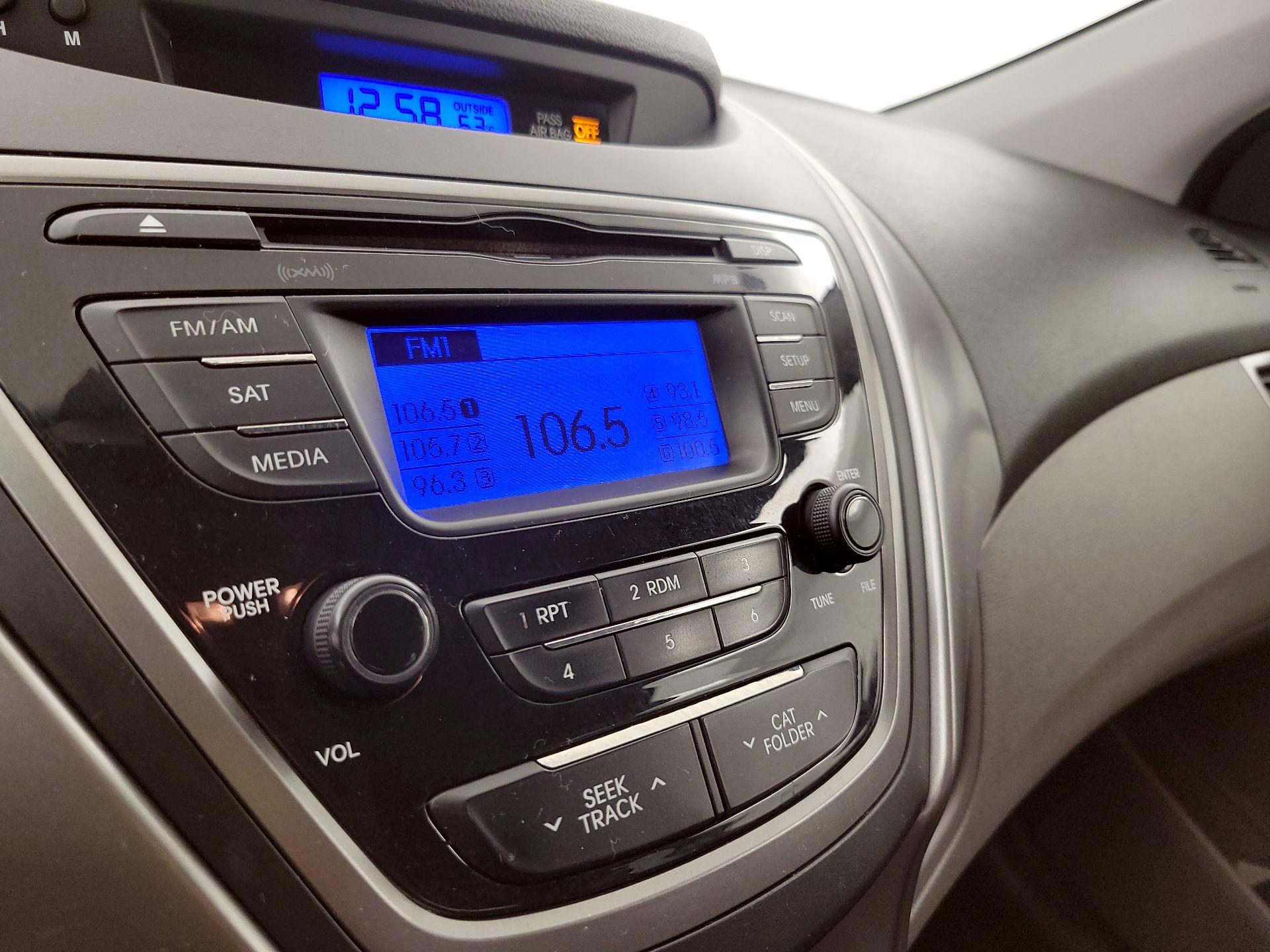Thumbnail: 2013 Hyundai Elantra - 14