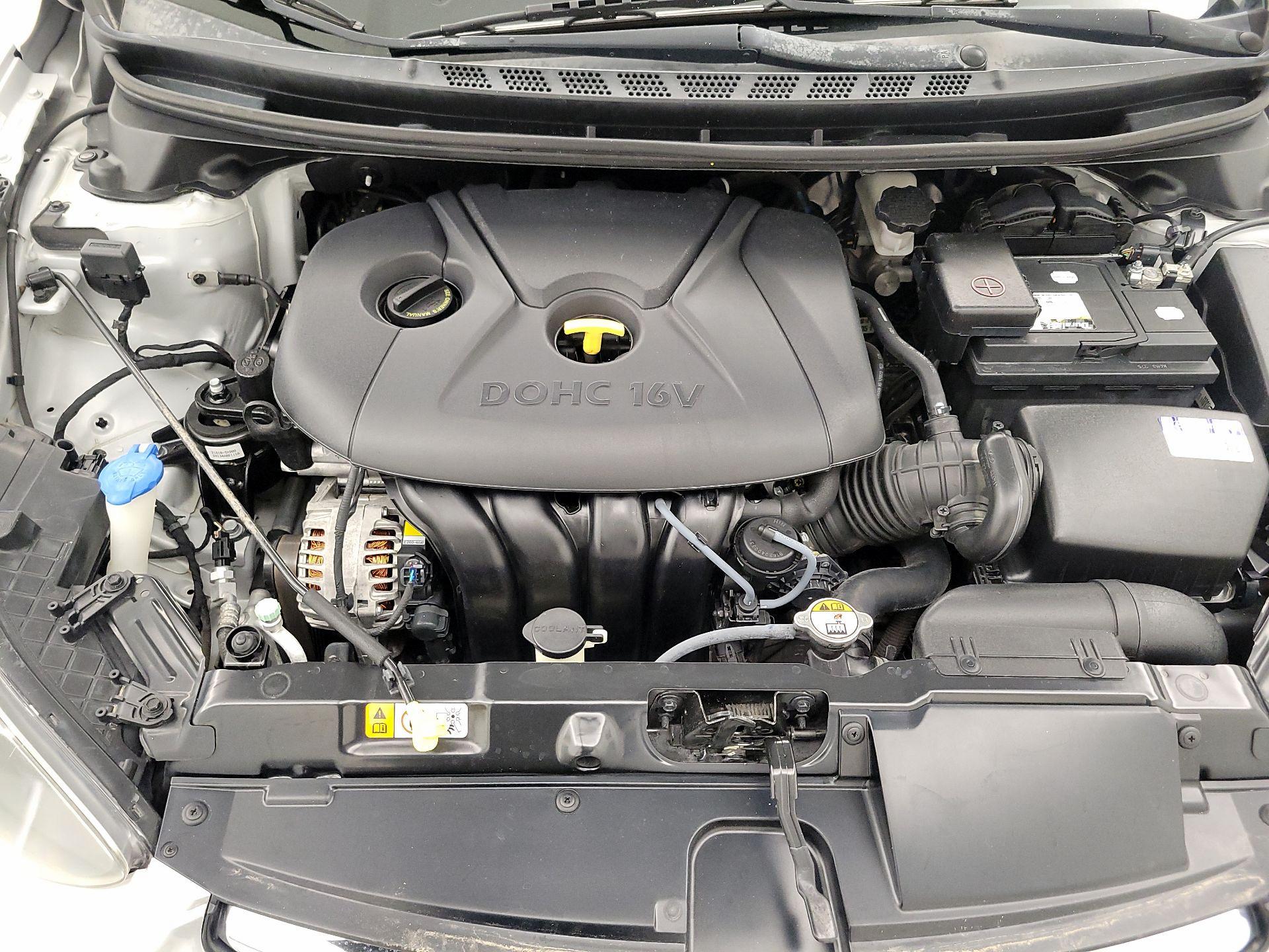 Thumbnail: 2013 Hyundai Elantra - 20