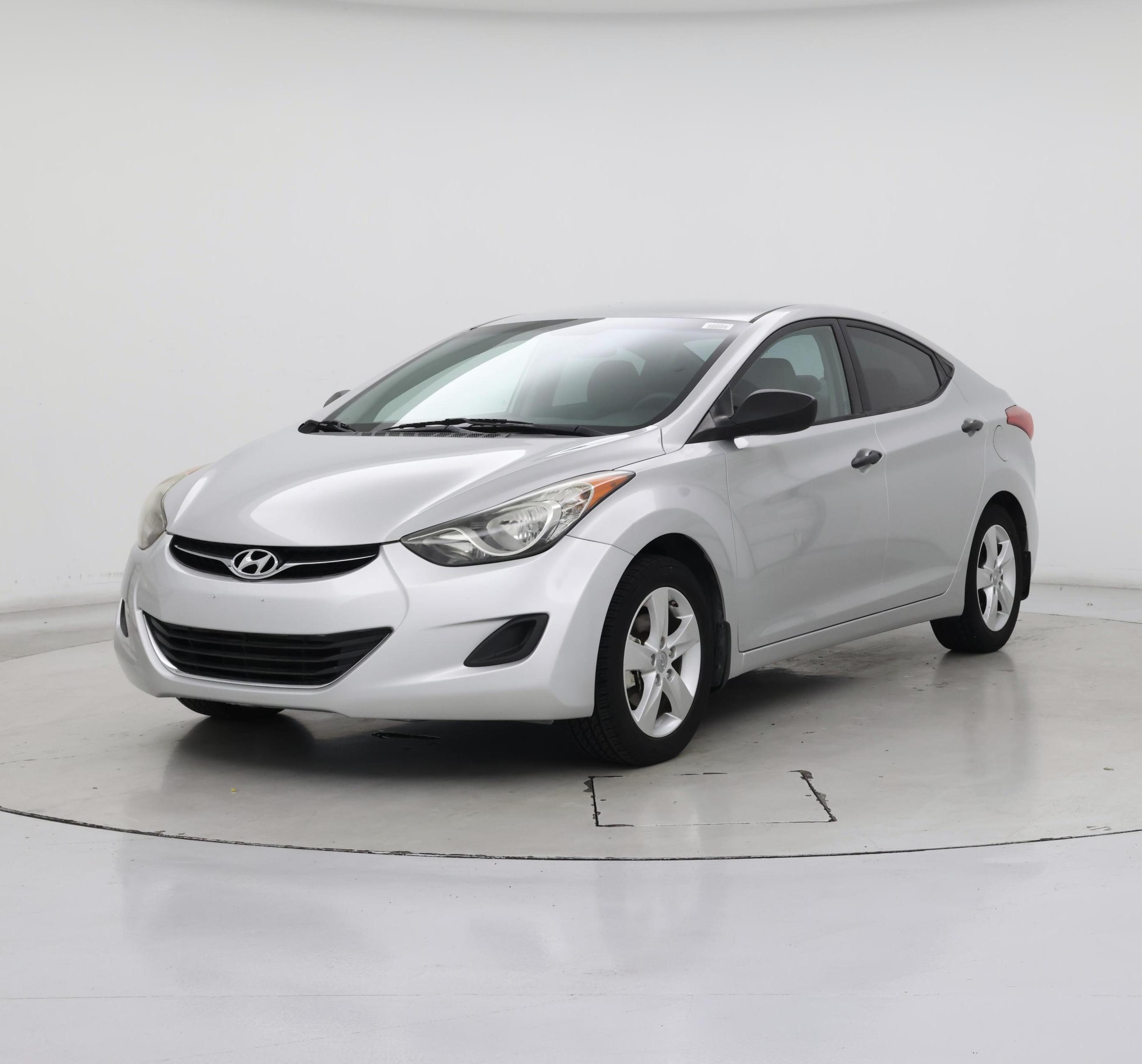 Thumbnail: 2013 Hyundai Elantra - 4