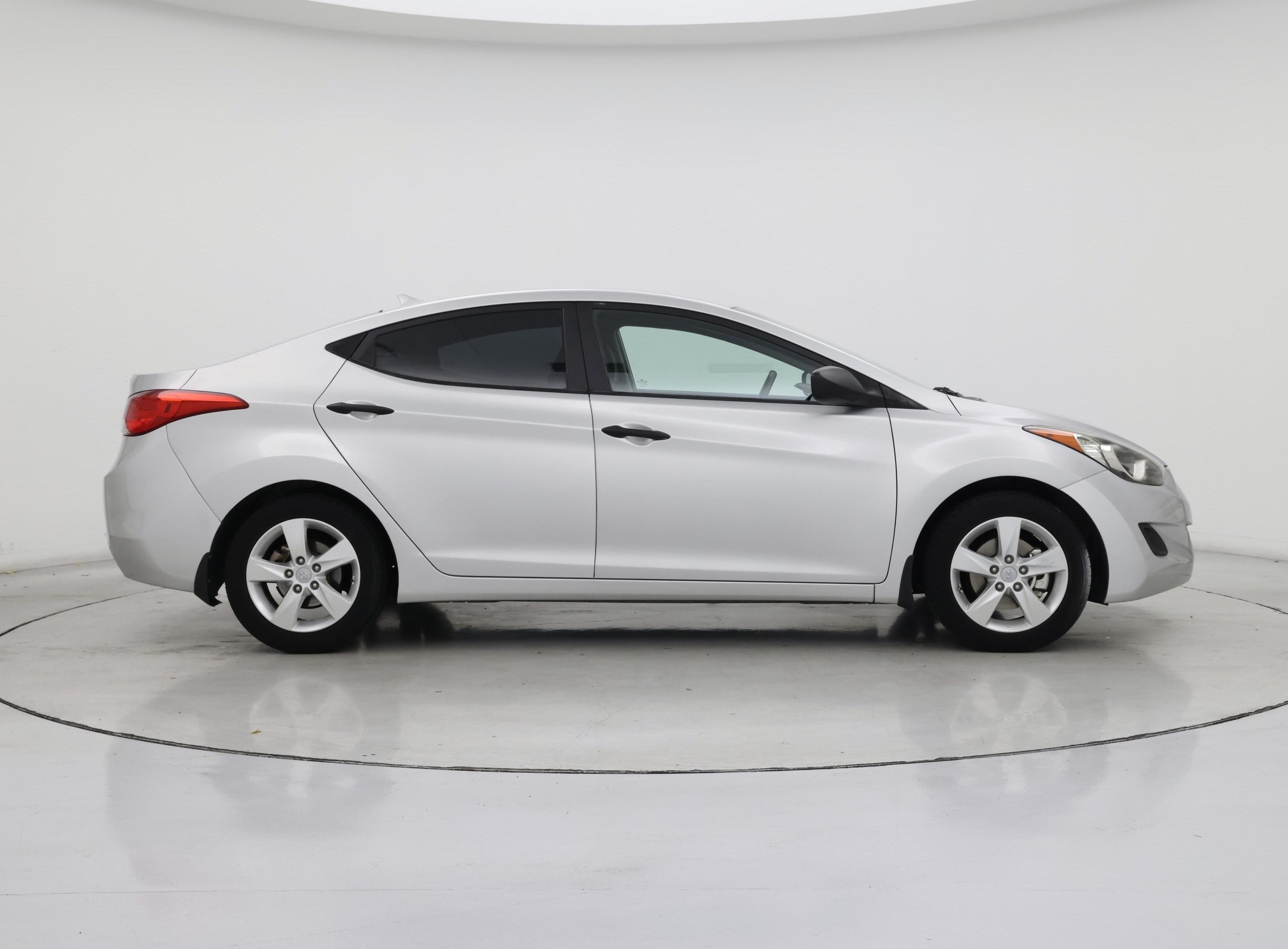 Thumbnail: 2013 Hyundai Elantra - 7