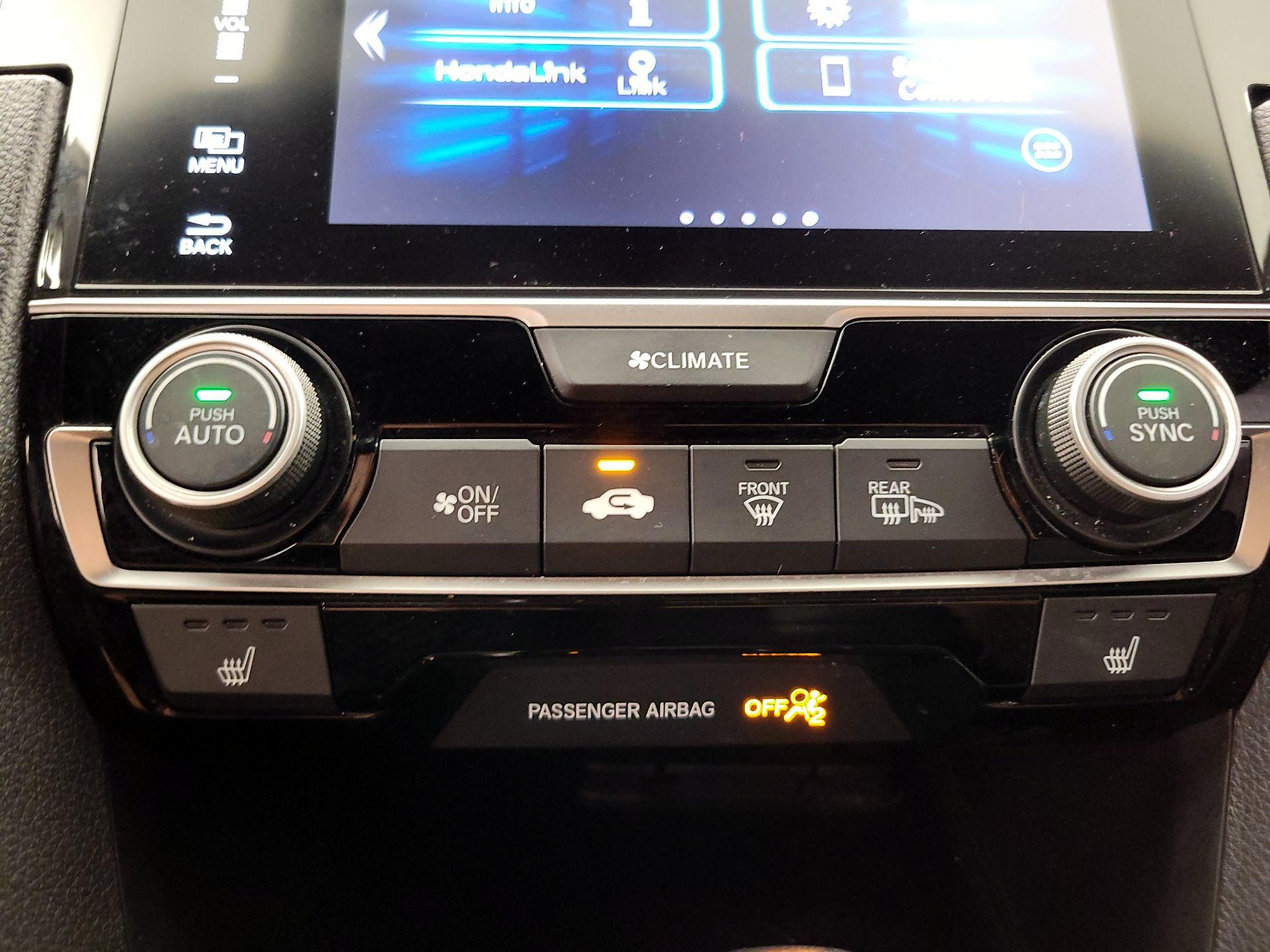 Thumbnail: 2018 Honda Civic - 16