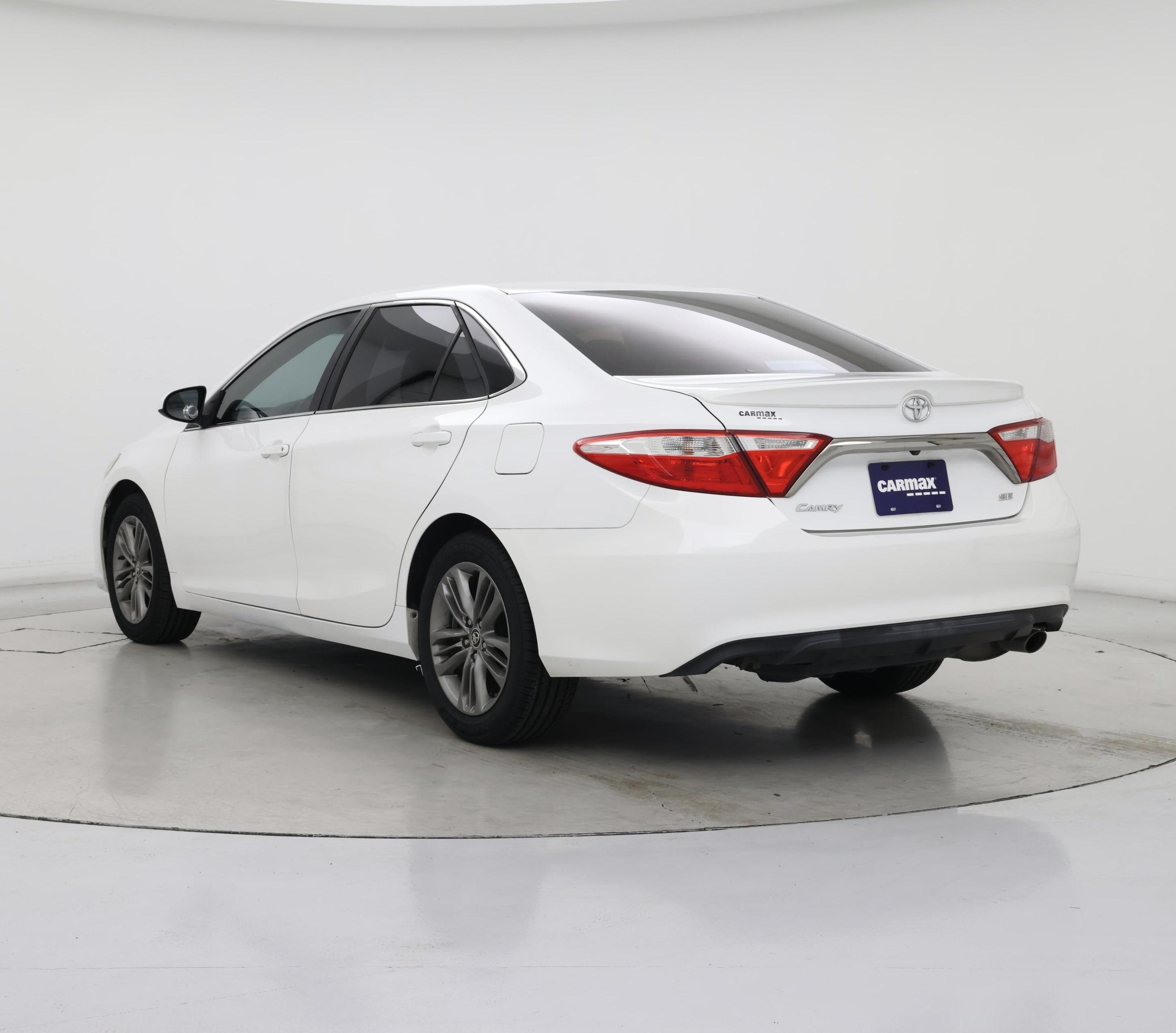 Thumbnail: 2015 Toyota Camry - 2