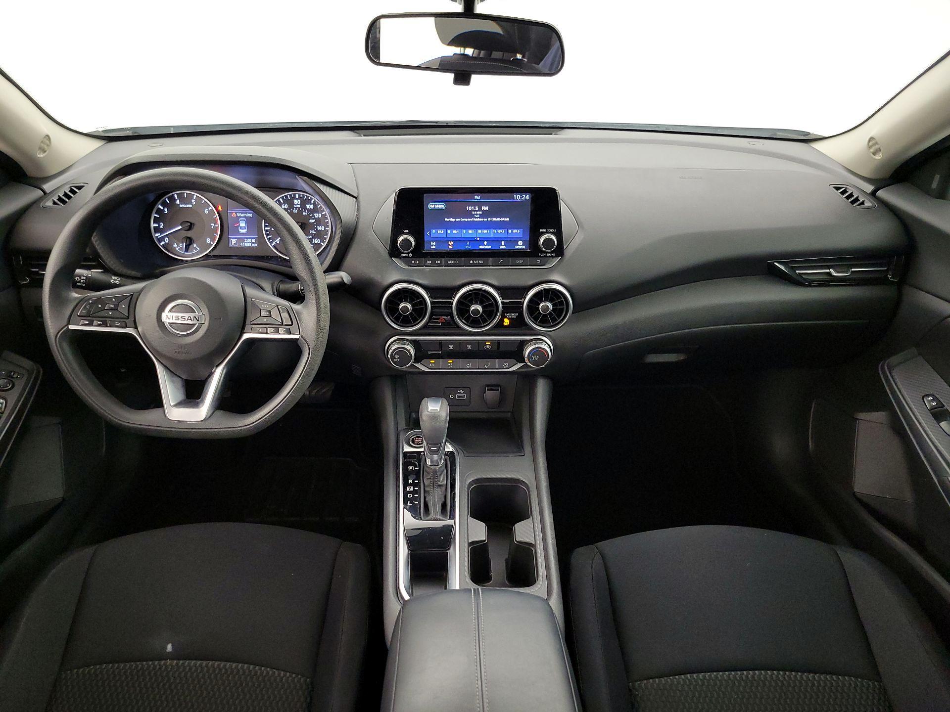 Thumbnail: 2020 Nissan Sentra - 9