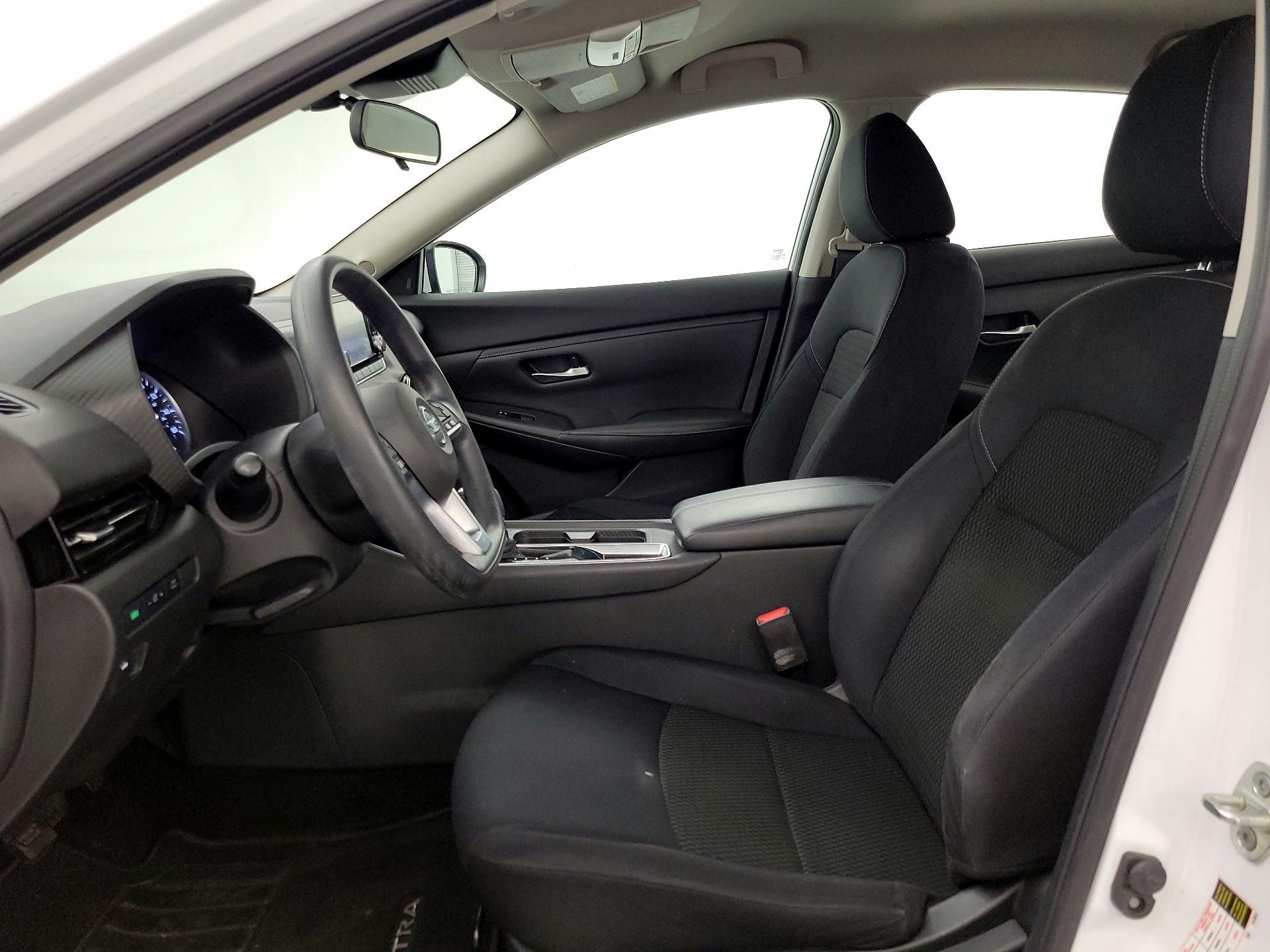Thumbnail: 2020 Nissan Sentra - 11