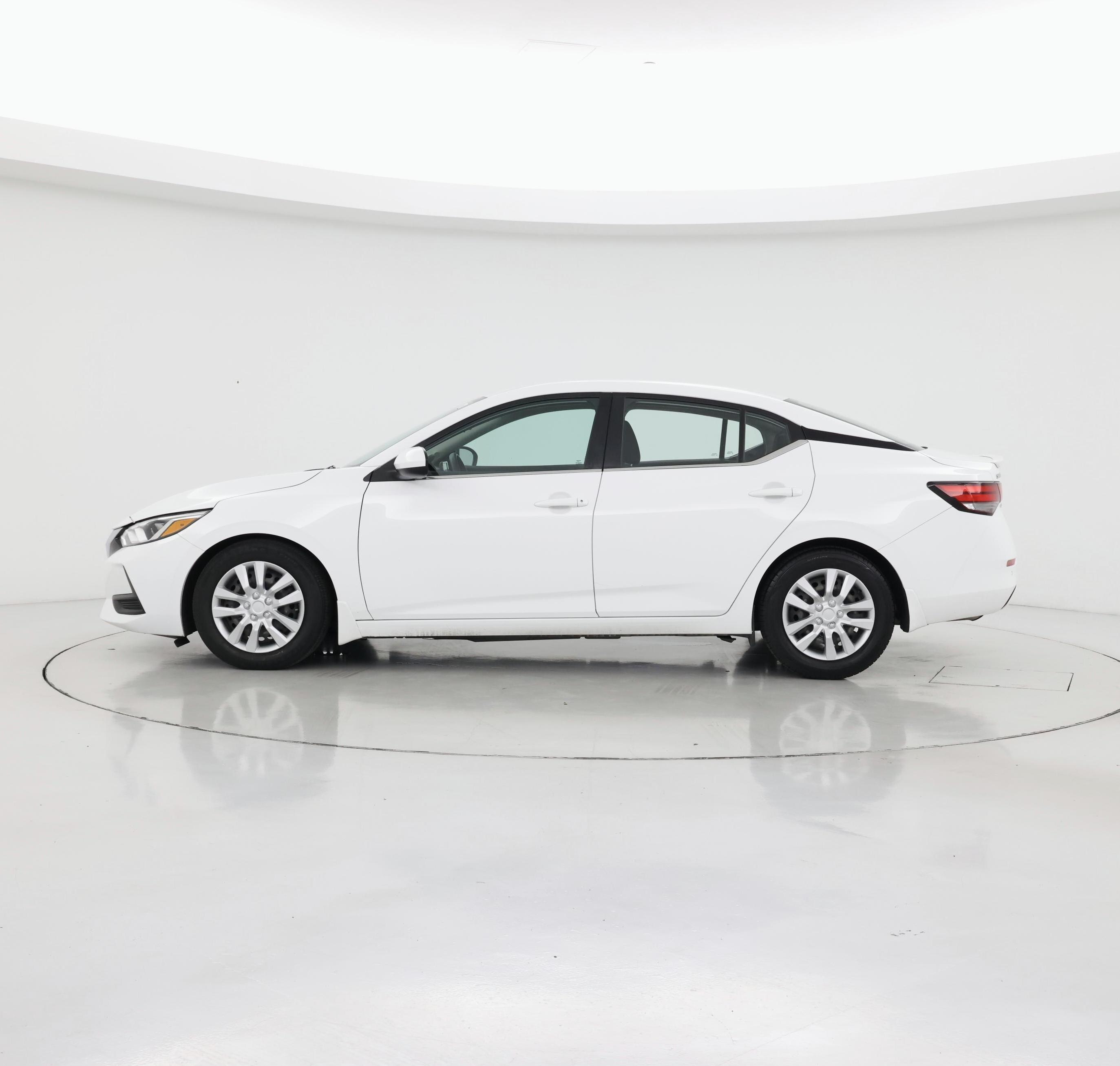 Thumbnail: 2020 Nissan Sentra - 3