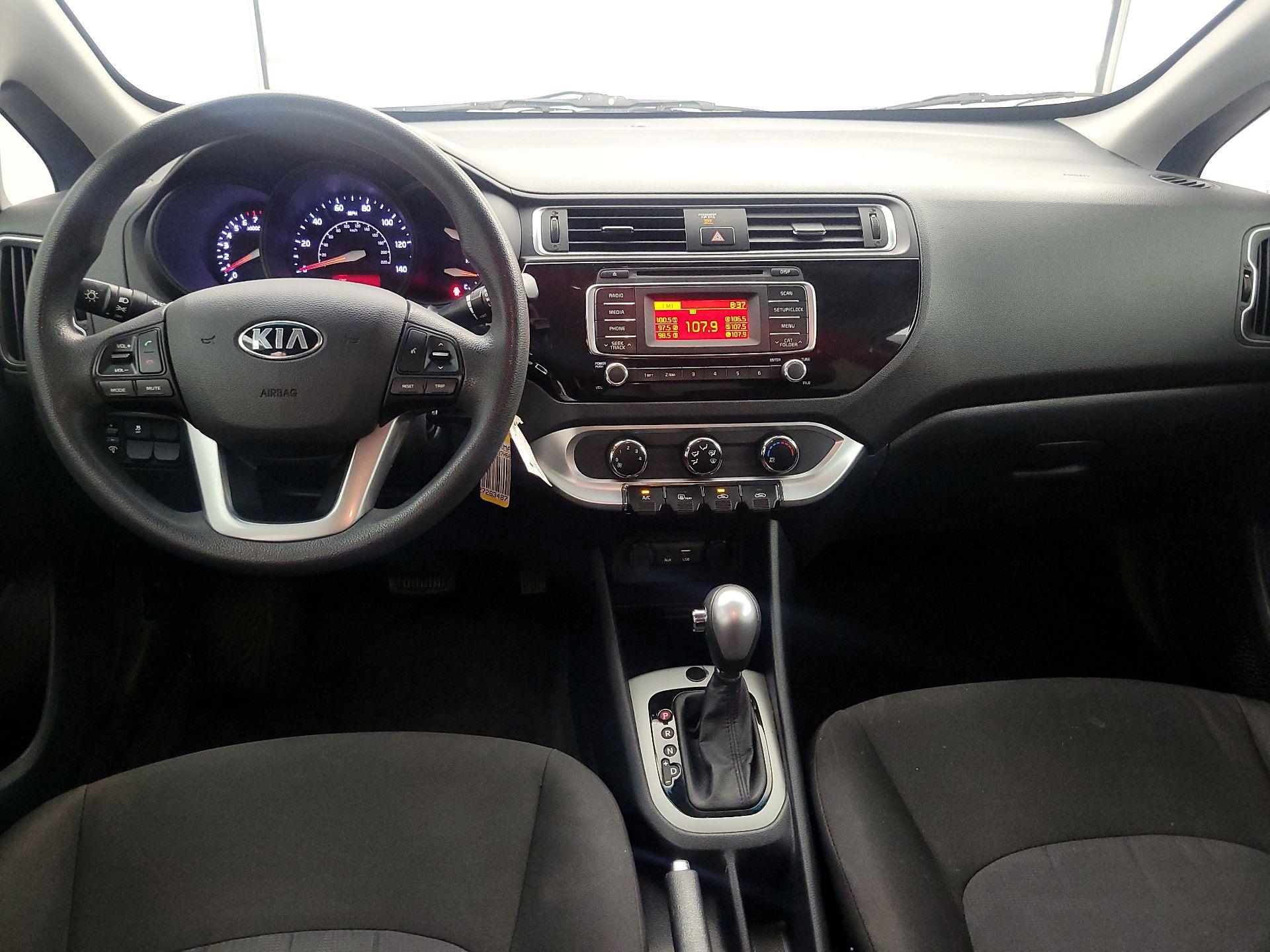 Thumbnail: 2017 Kia Rio - 9