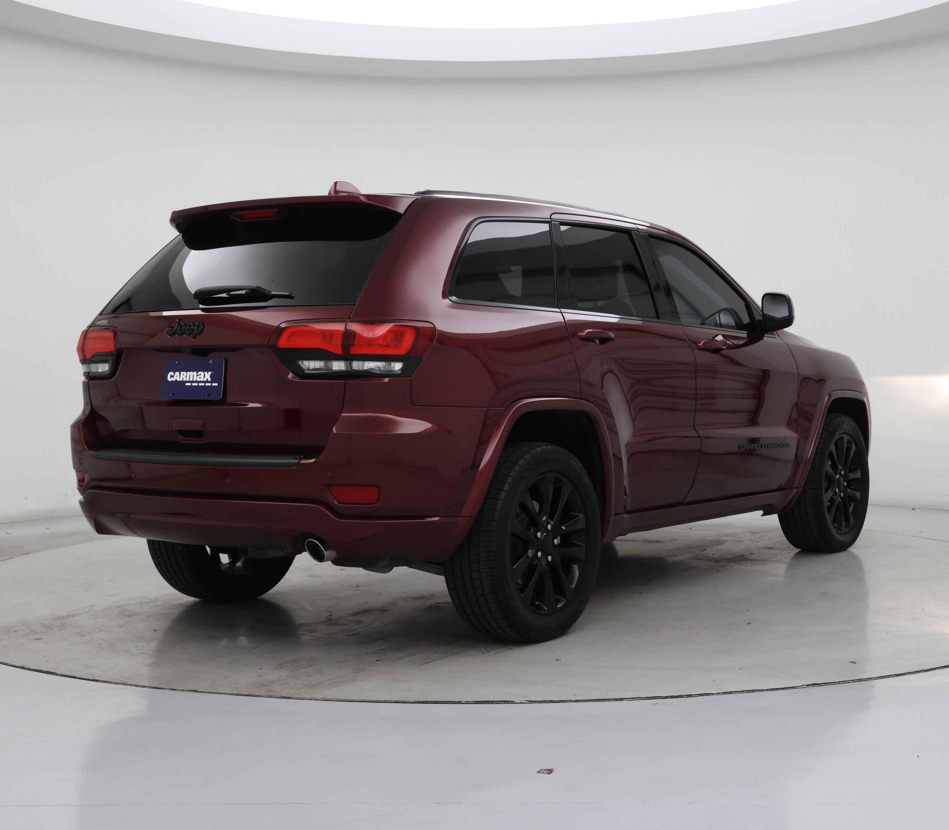 Thumbnail: 2020 Jeep Grand Cherokee - 8