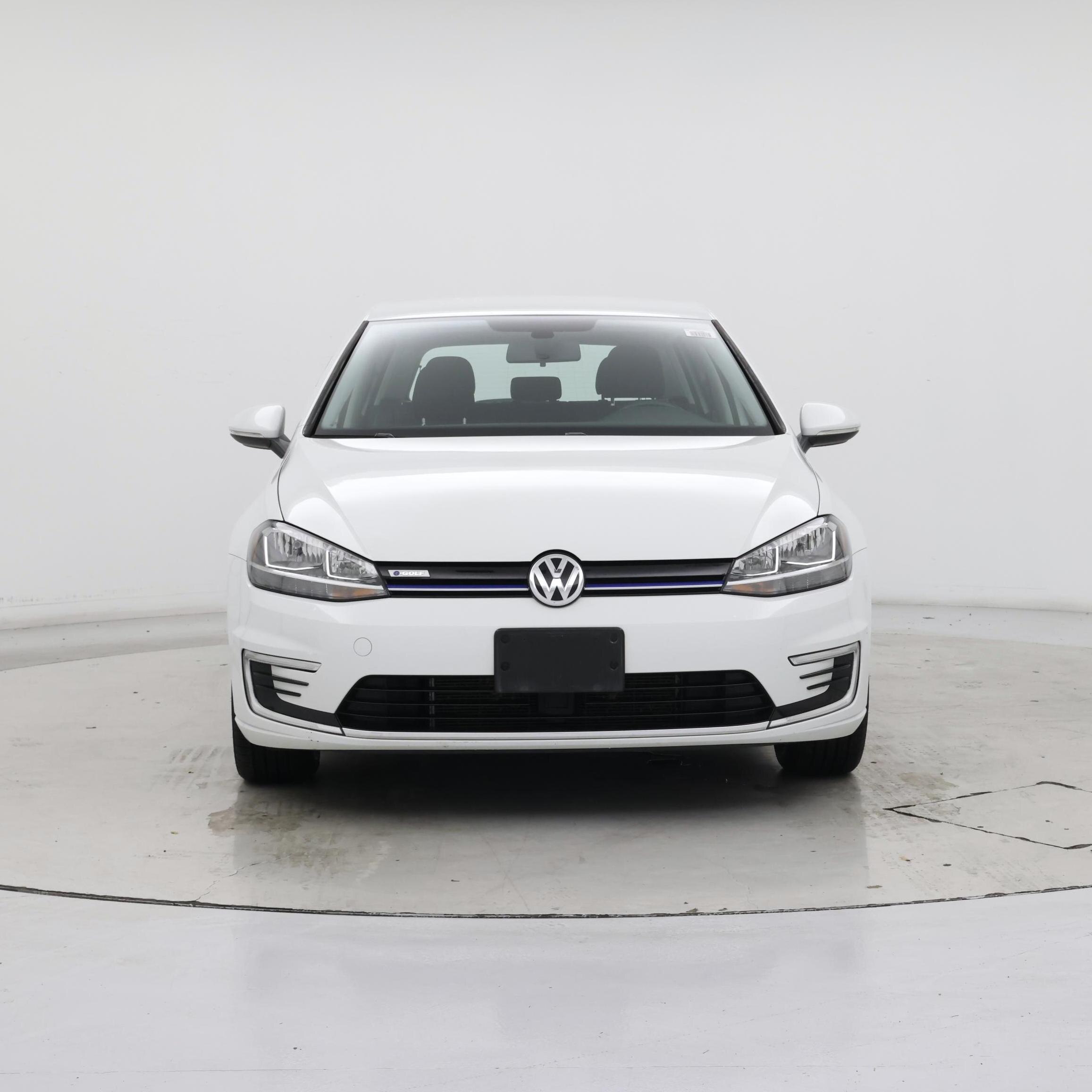Thumbnail: 2019 Volkswagen e-Golf - 5