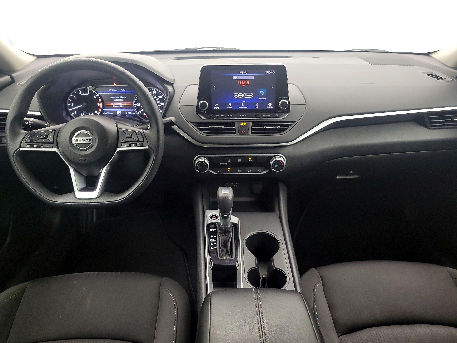 Thumbnail: 2020 Nissan Altima - 9