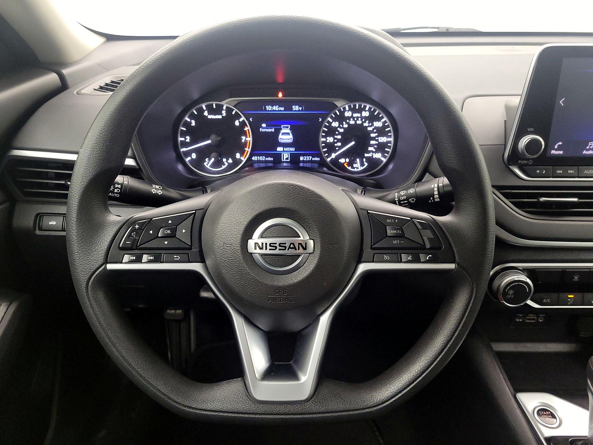 Thumbnail: 2020 Nissan Altima - 10