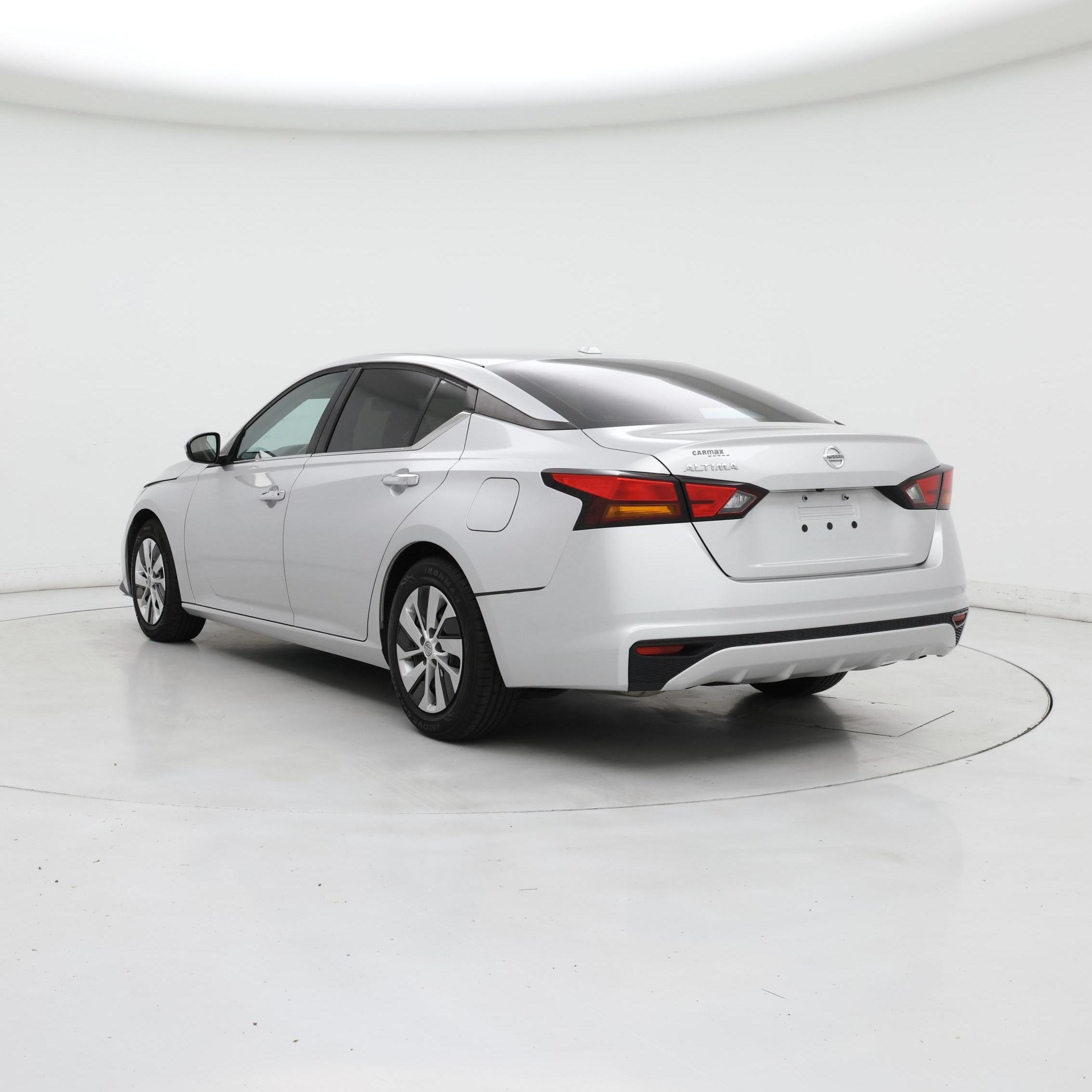 Thumbnail: 2020 Nissan Altima - 2
