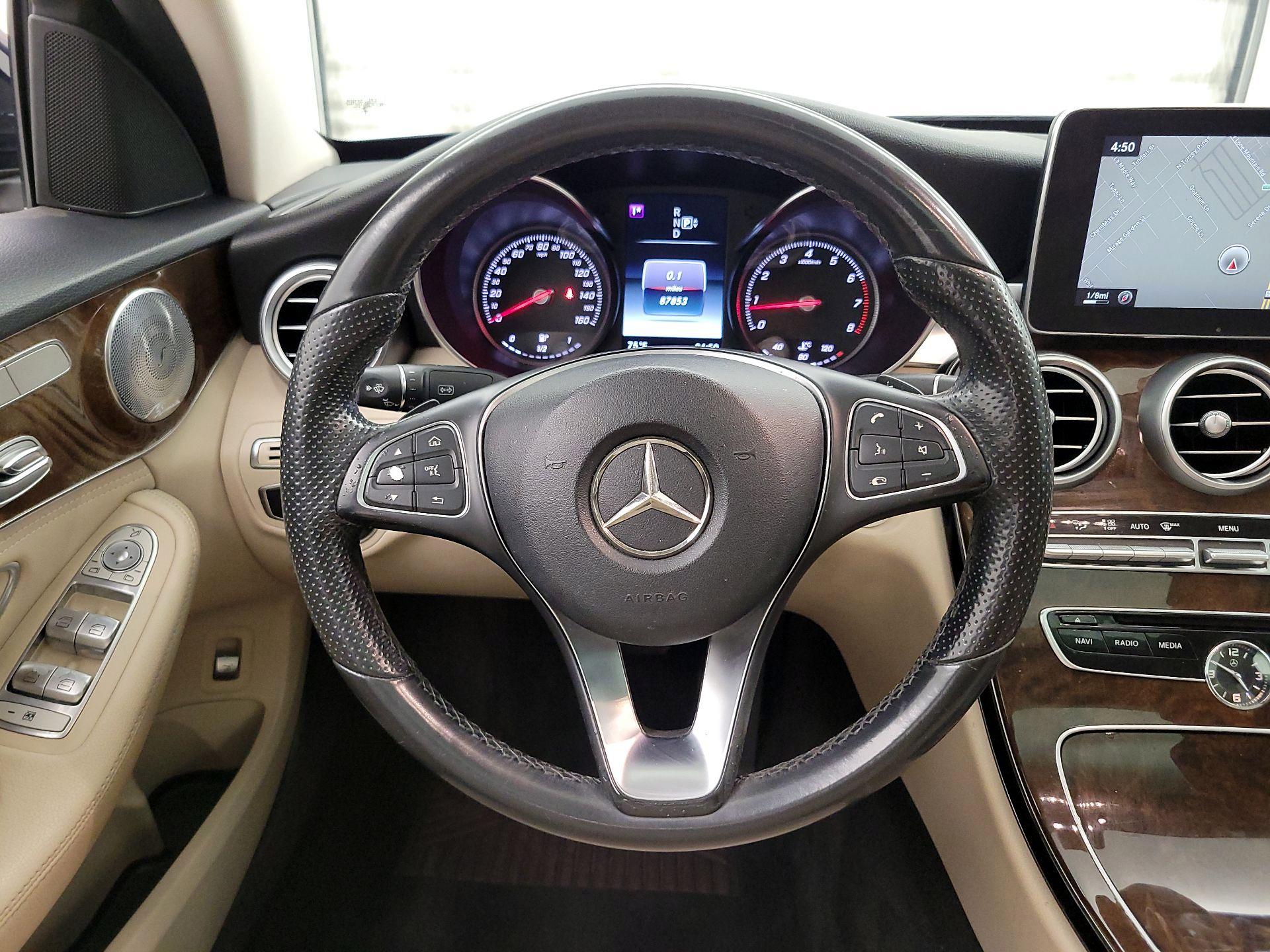 Thumbnail: 2015 Mercedes-Benz C-Class - 10
